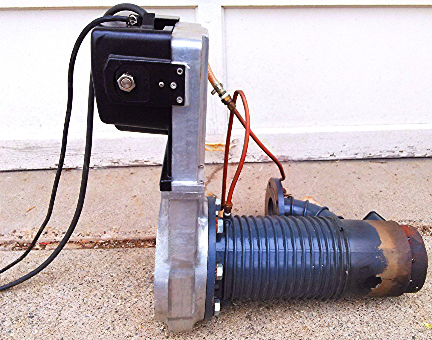 CVC PRODUCTS Type PMCS-6B 1800 WATTS 6" HIGH VACUUM PUMP NC w/ NORCAL GATE VALVE