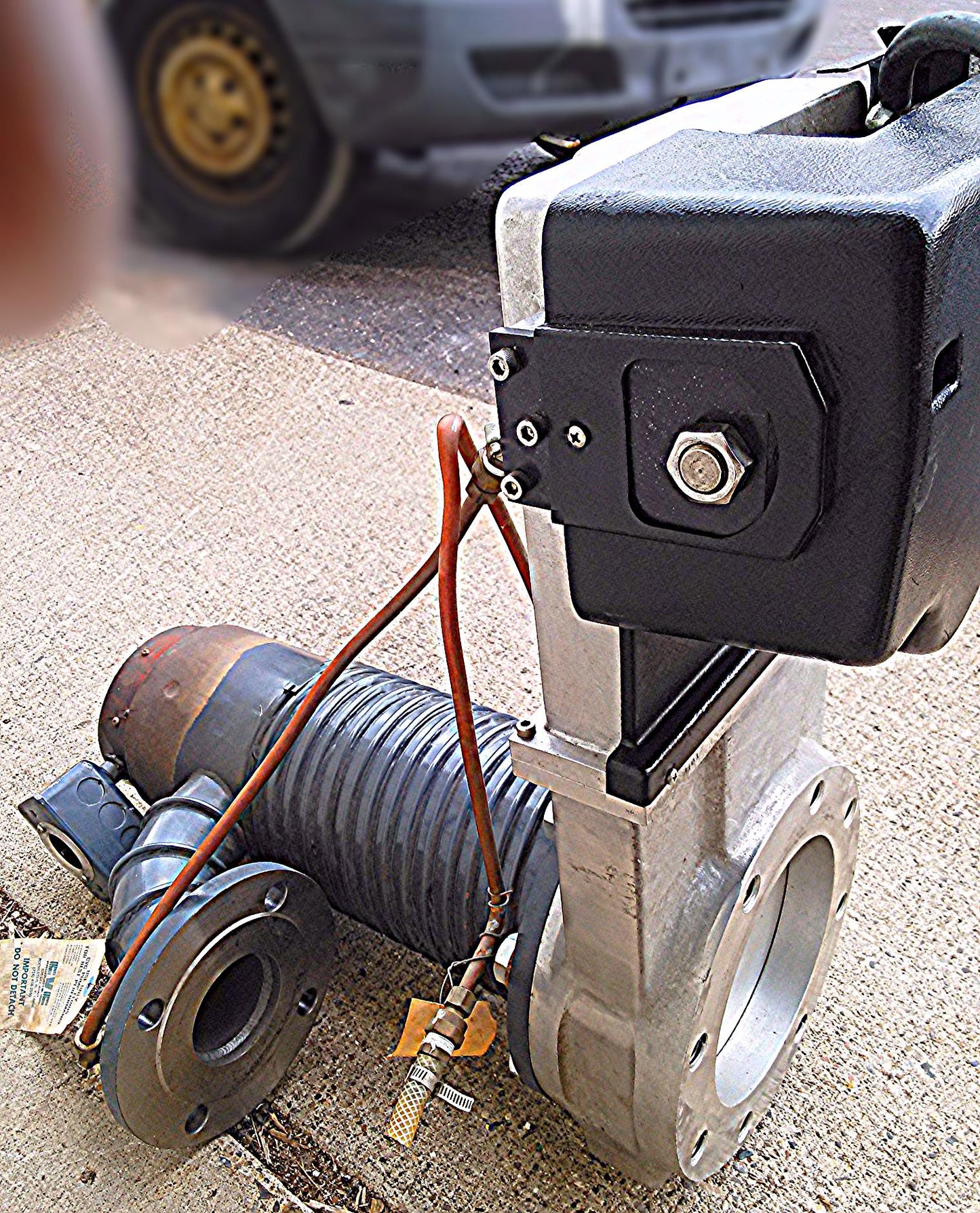 CVC PRODUCTS Type PMCS-6B 1800 WATTS 6" HIGH VACUUM PUMP NC w/ NORCAL GATE VALVE