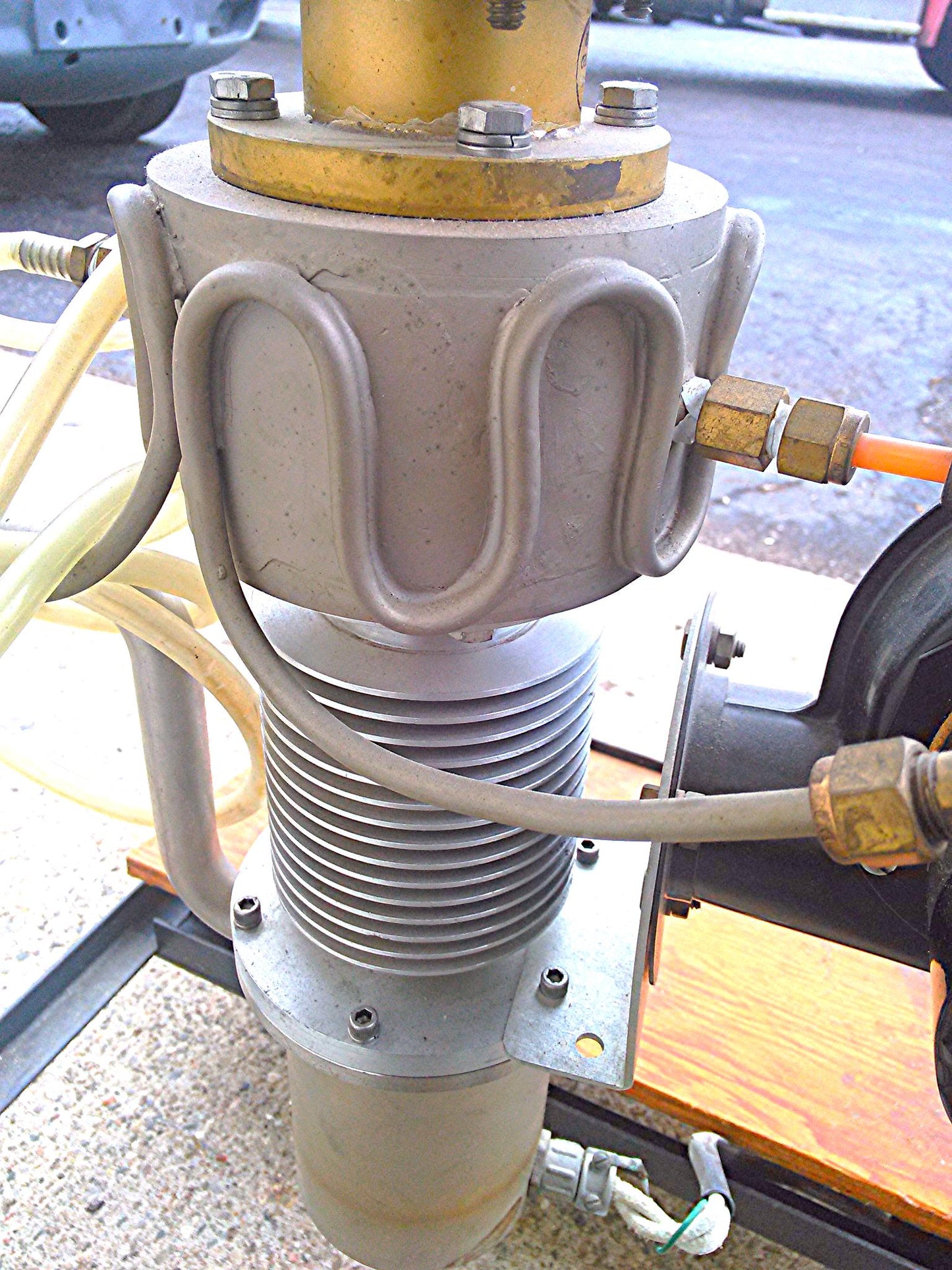 VEECO DIFFUSION PUMP Mod EP 2A-1 DYNACOOL Mfg MOD 110-0013