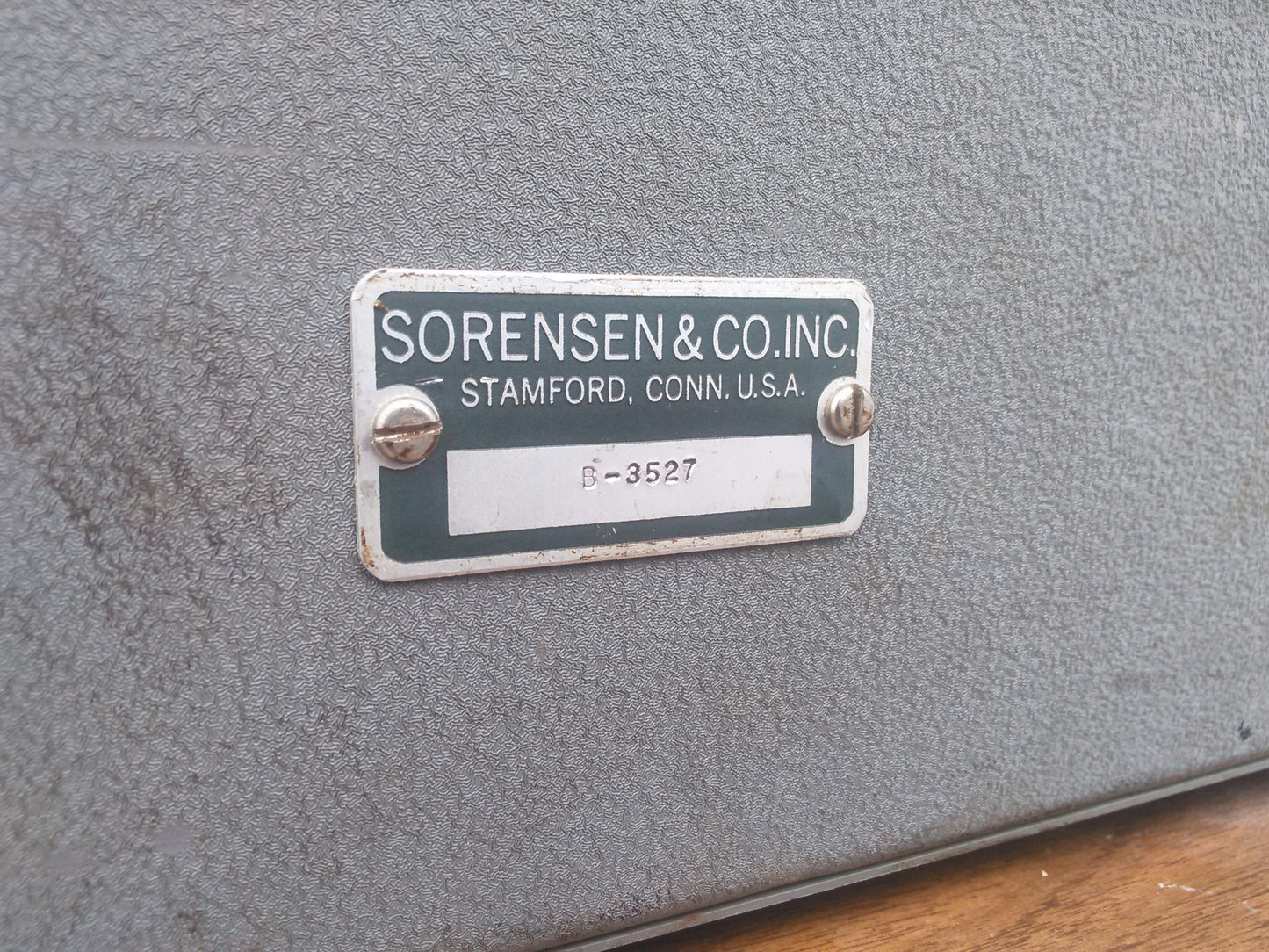 VINTAGE SORENSEN MODEL 500-BB REGULATED POWER SUPPLY
