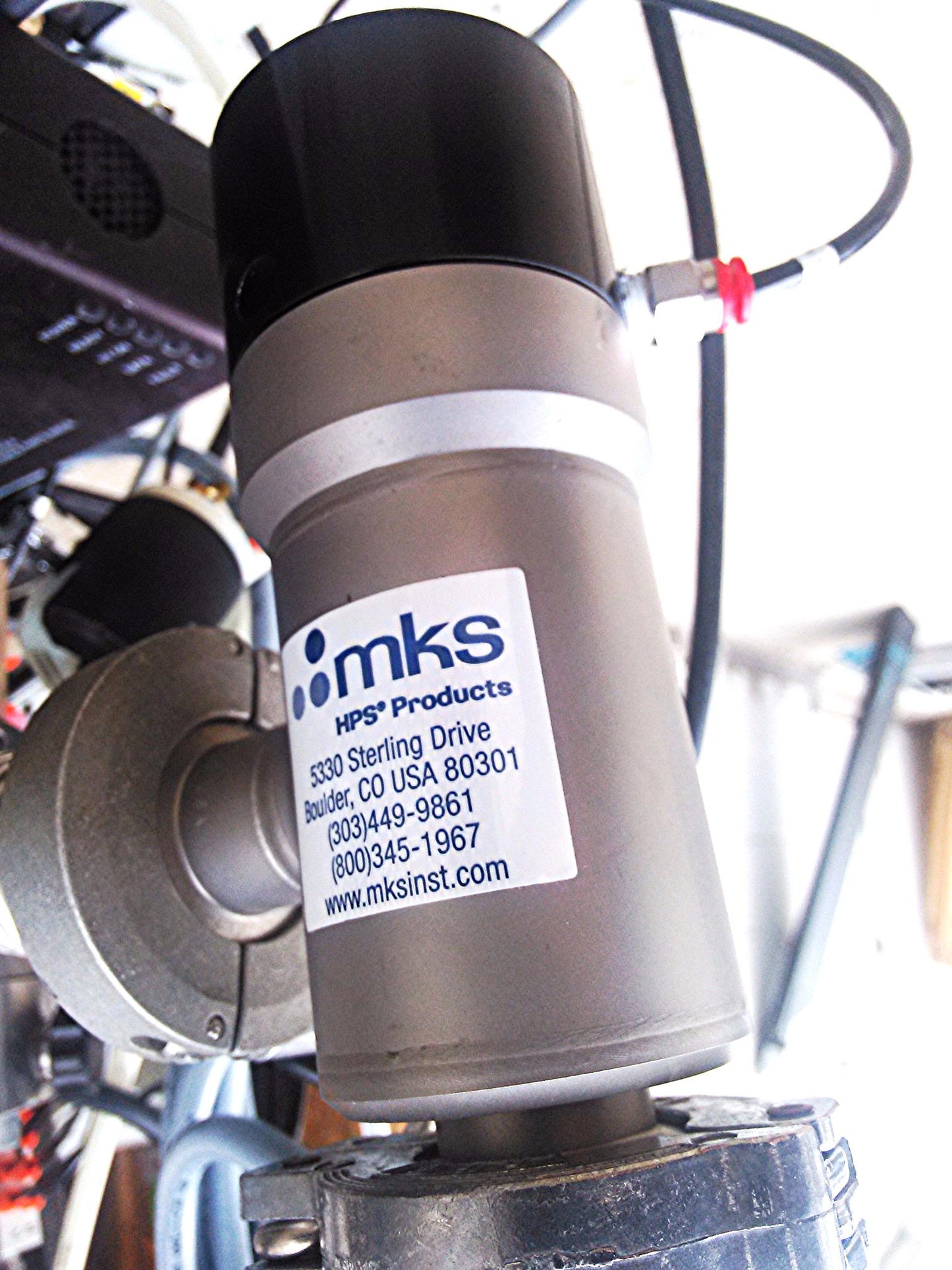 MKS INSTRUMENTS LPV-25-AK-COVS Pneumatic Angle Valve WORKING GREAT