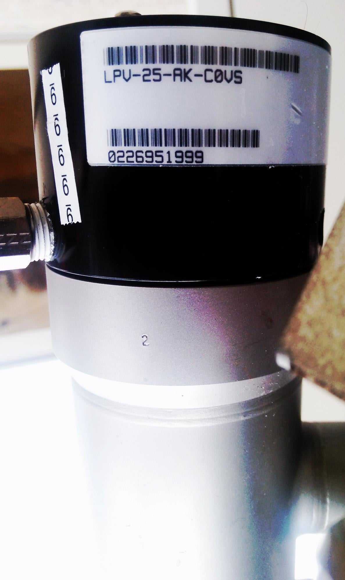 MKS INSTRUMENTS LPV-25-AK-COVS Pneumatic Angle Valve WORKING GREAT