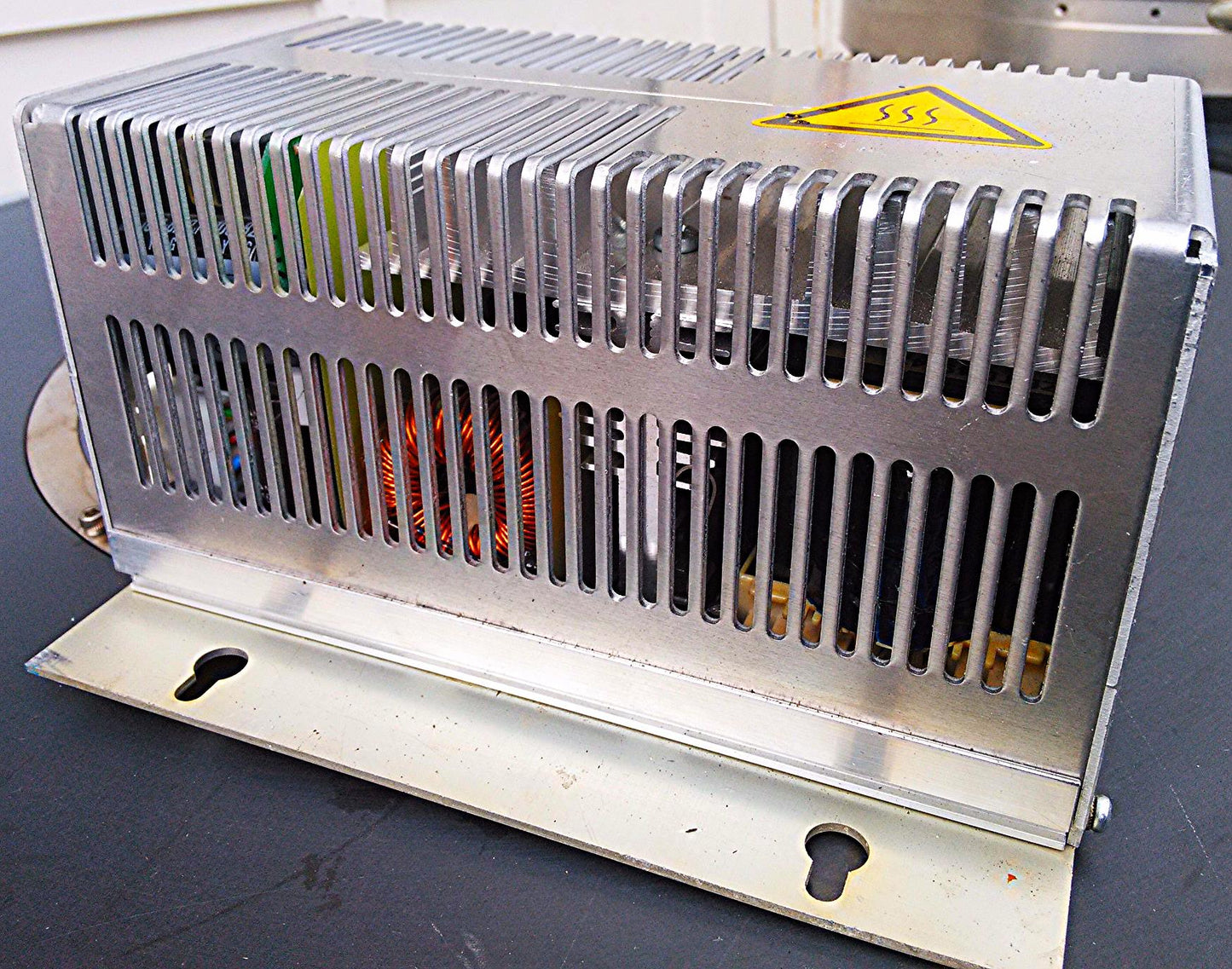 PFEIFFER TPS300 VACUUM TURBO PUMP CONTROLLER Power Supply TESTED 100% FREE SHIP