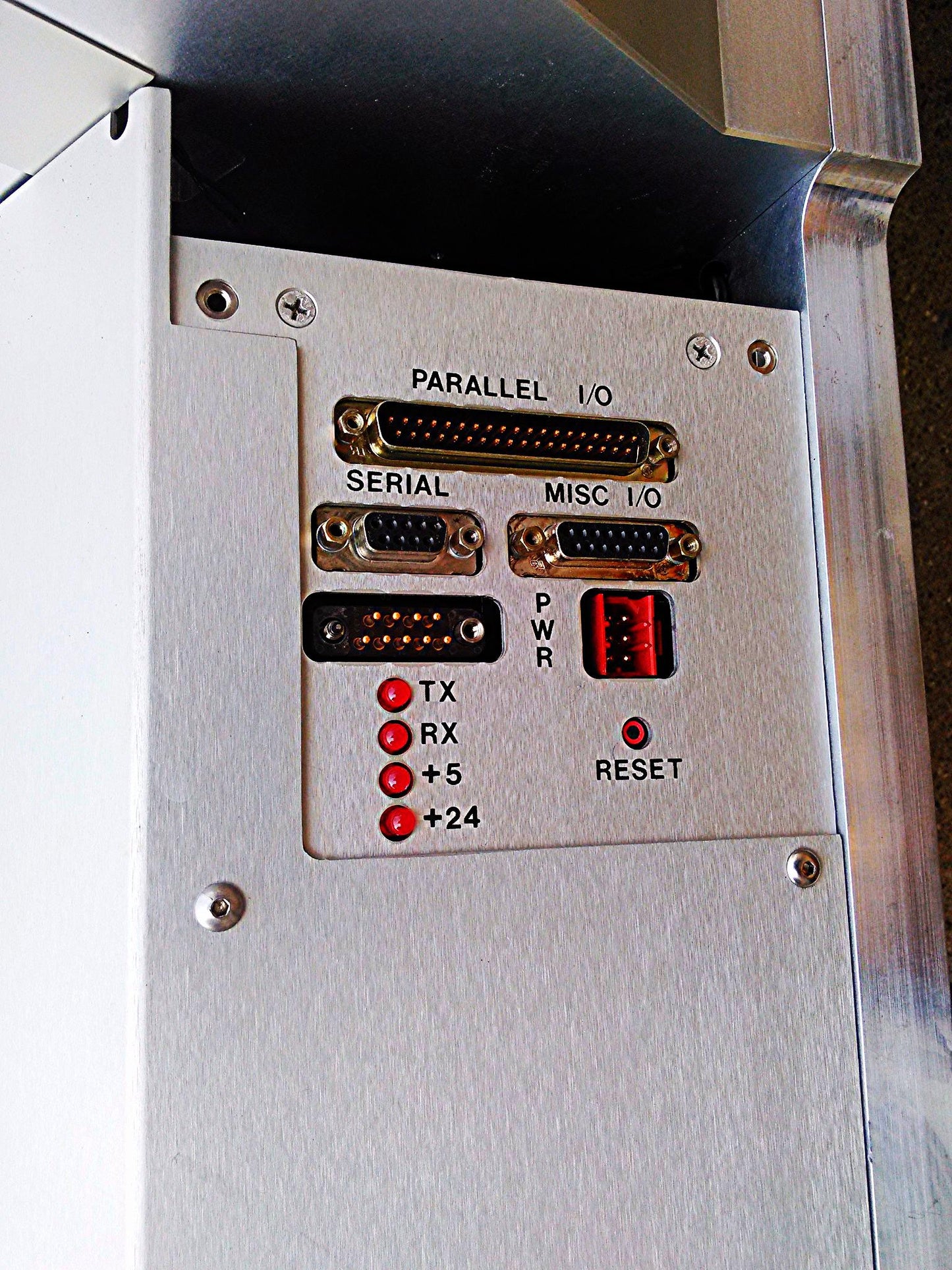 TRION ORACLE RIE PLASMA ETCHING PFEIFFER TPH521 PC BROOKS EXT NESLAB M75 MKS LPV