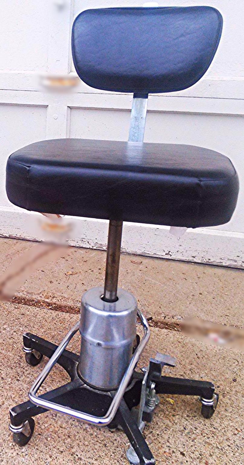 RELIANCE 548 SURGICAL STOOL MEDICAL HOSPITAL CLINIC TATOO VETERINARY LAB CHAIR