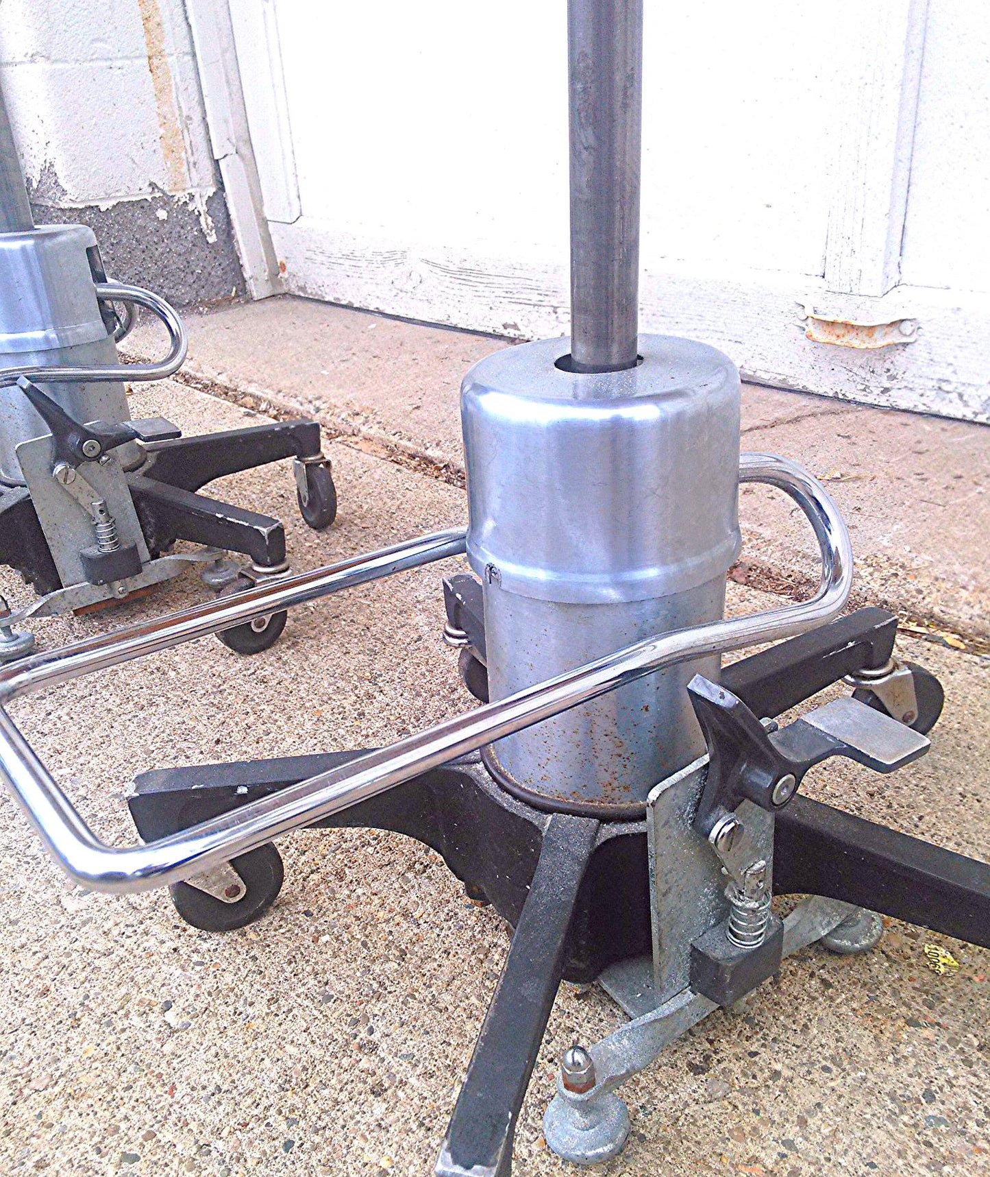 RELIANCE 548 SURGICAL STOOL MEDICAL HOSPITAL CLINIC TATOO VETERINARY LAB CHAIR