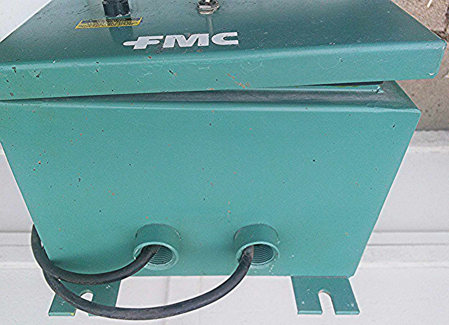 FMC SYNTRON C-2B 12 AMPERES Mounting Syntron® Electromagnetic Vibrators 115Volts