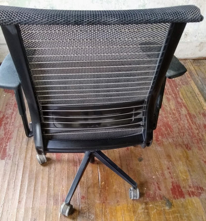 STEELCASE THINK FABRIC FULLY ADJUSTABLE CHAIR 5205 FREE SHIPPING