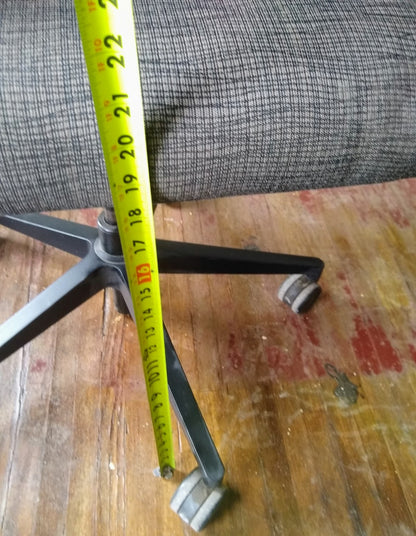 STEELCASE THINK FABRIC FULLY ADJUSTABLE CHAIR 5205 FREE SHIPPING