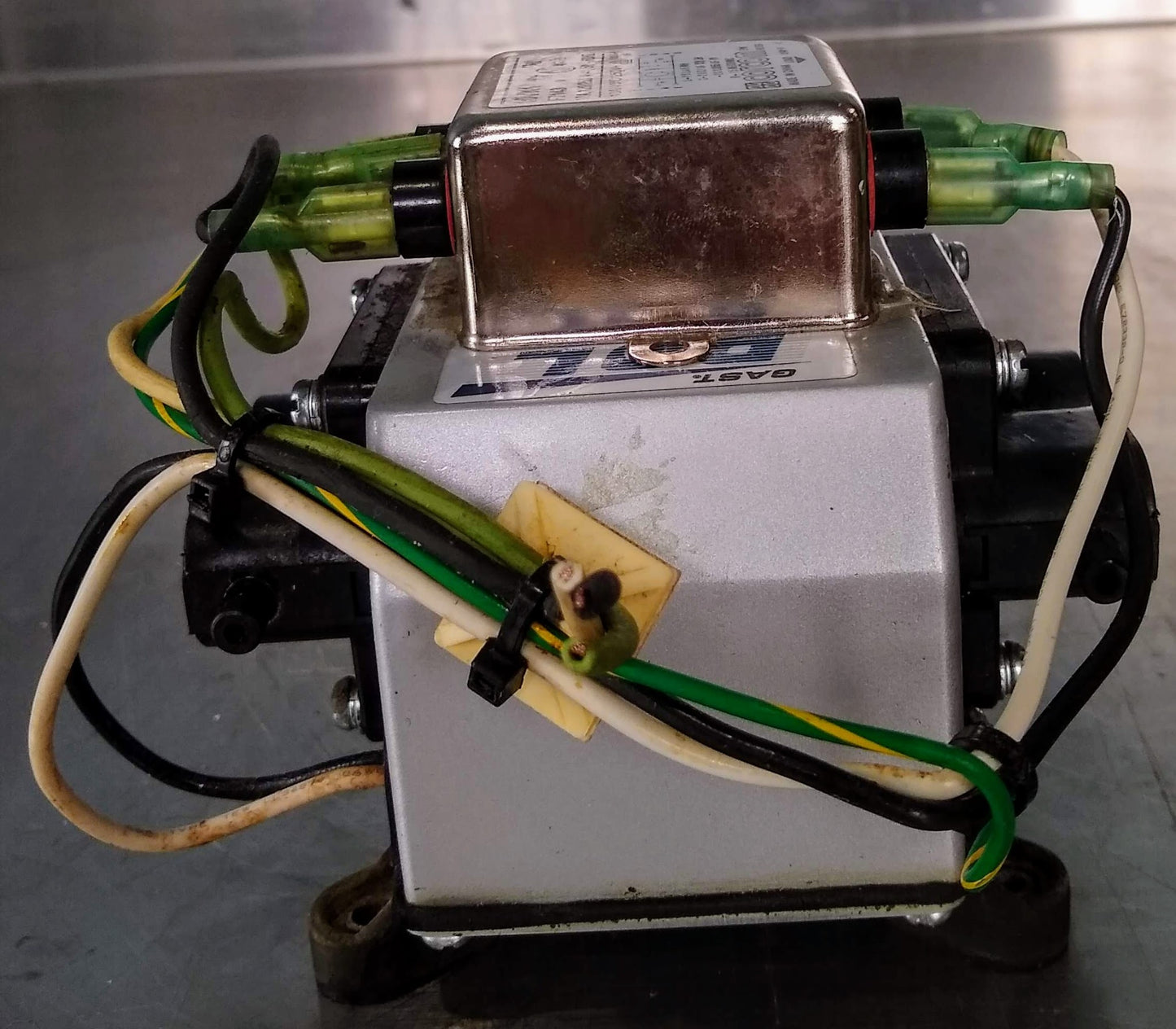 IBEX GAST DDL8BS-101 OIL LESS PUMP FREE SHIPPING