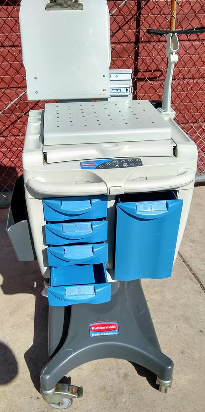 RUBBERMAID MEDICAL SOLUTIONS CART MODEL FG9M0905MBLU CART