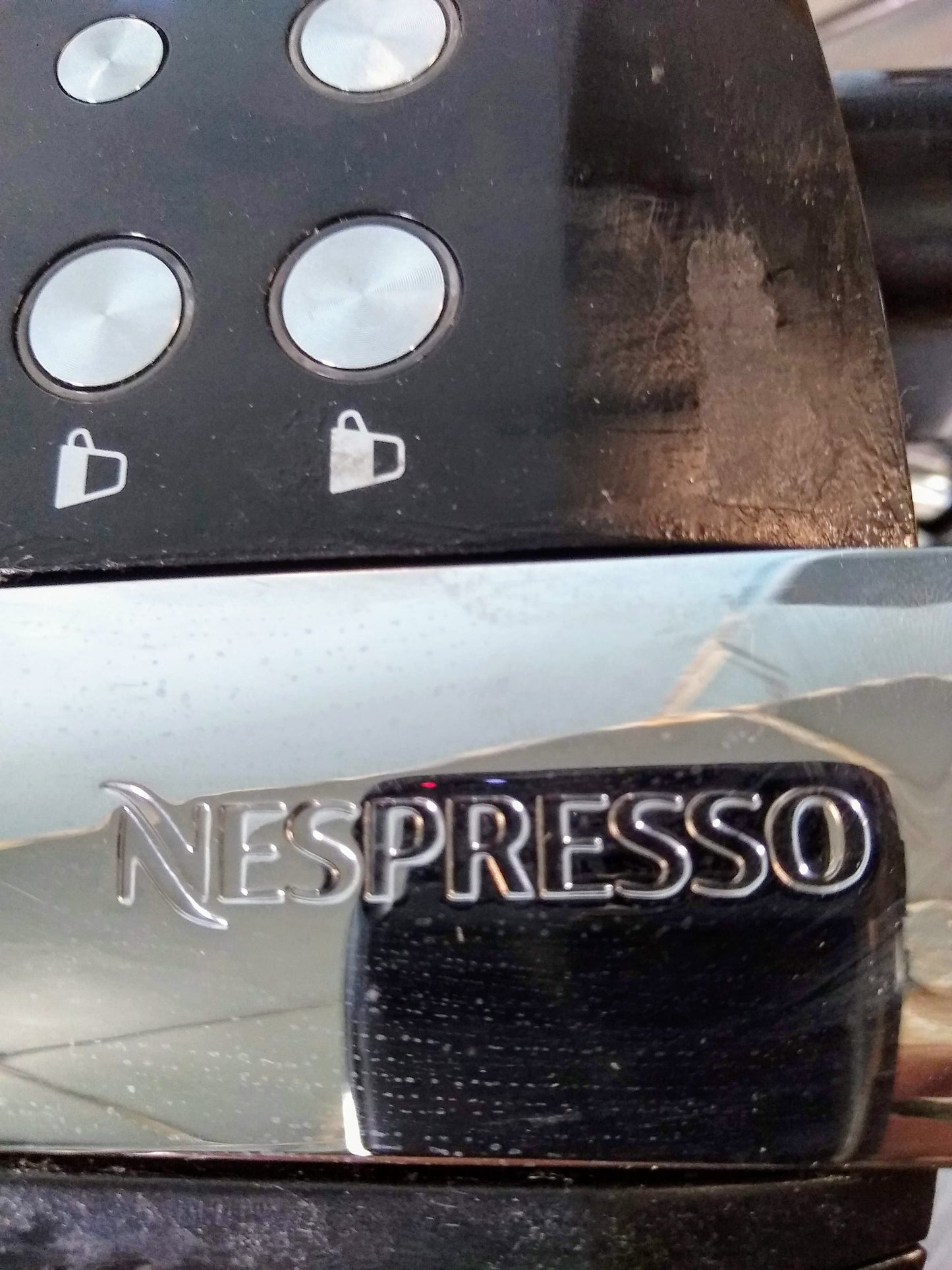 BRAND NEW BREVILLE NESPRESSO® CREATISTA UNO BNE500 BKS COFFEE MACHINE FREE SHIP