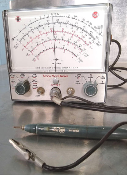 VINTAGE RCA VOLTOHMYST WV-98A with WG-299 PROBE VOLTAGE METER WARRANTY FREE SHIP