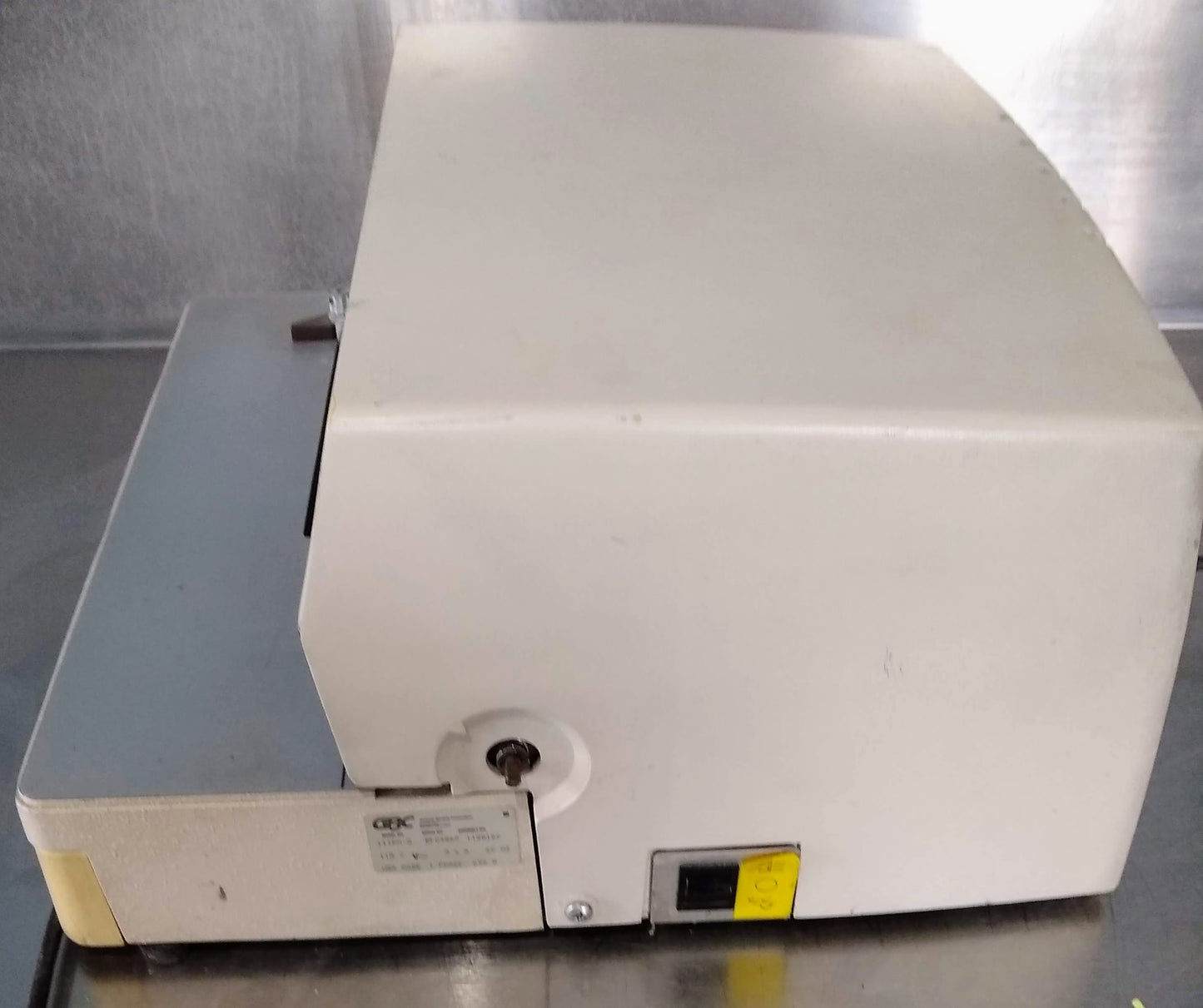 GBC 111PM-2 ELECTRIC PUNCH BOOKLET FOOT REMOTE 90DAYWARRANTY FREESHIP WATCHVIDEO