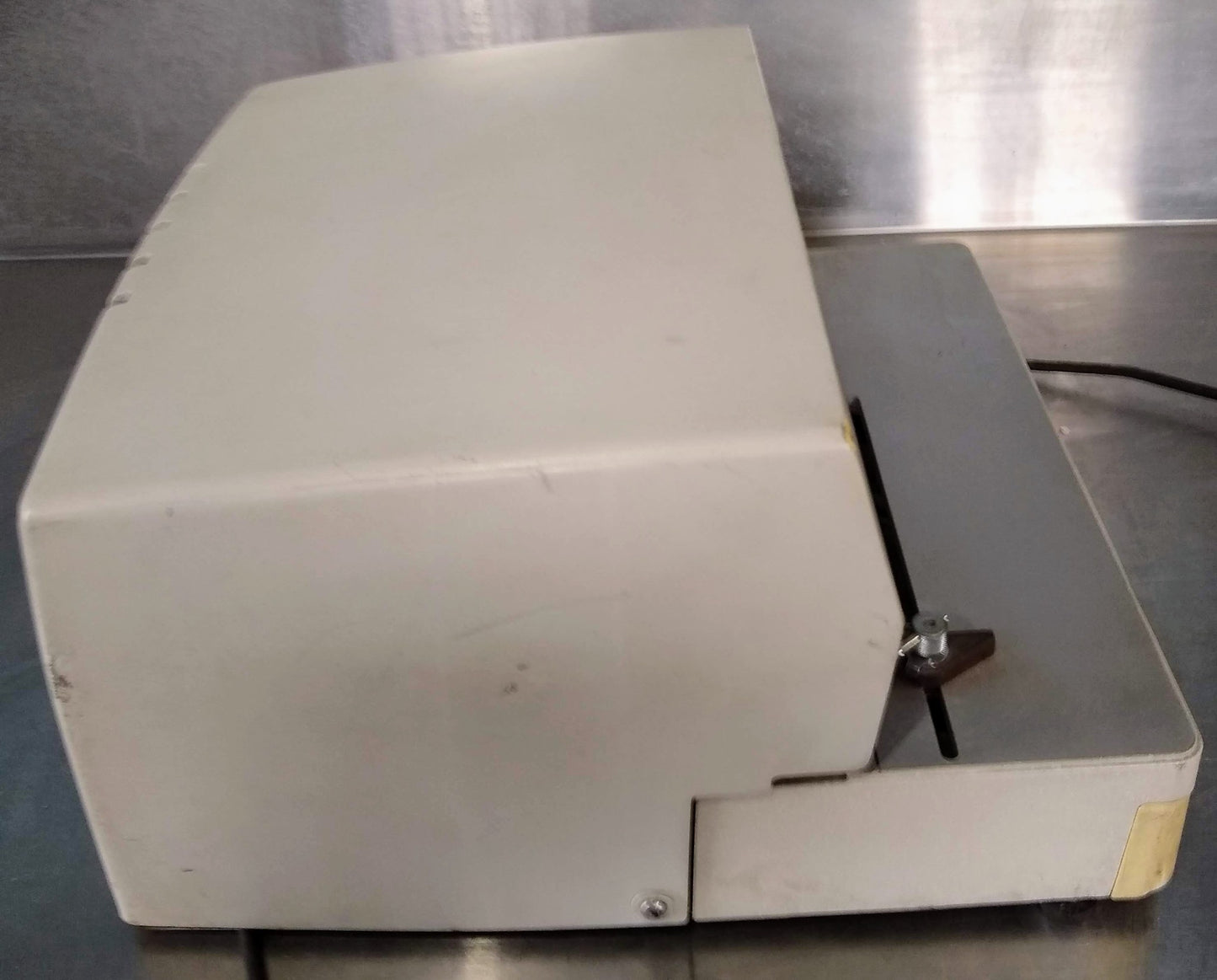 GBC 111PM-2 ELECTRIC PUNCH BOOKLET FOOT REMOTE 90DAYWARRANTY FREESHIP WATCHVIDEO