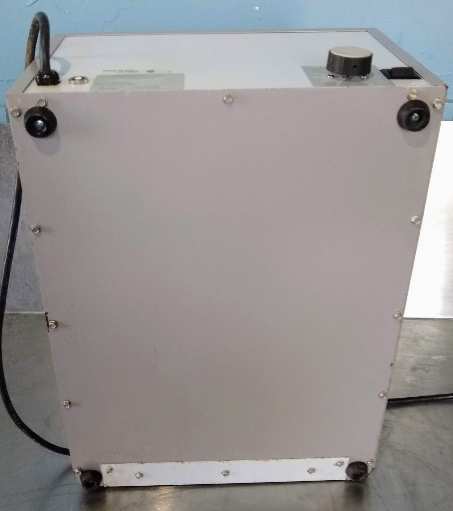 SHELDON VWR 1235 HEATED 4 Liter WATER BATH with COVER 90 DAY WARRANTY FREE SHIP