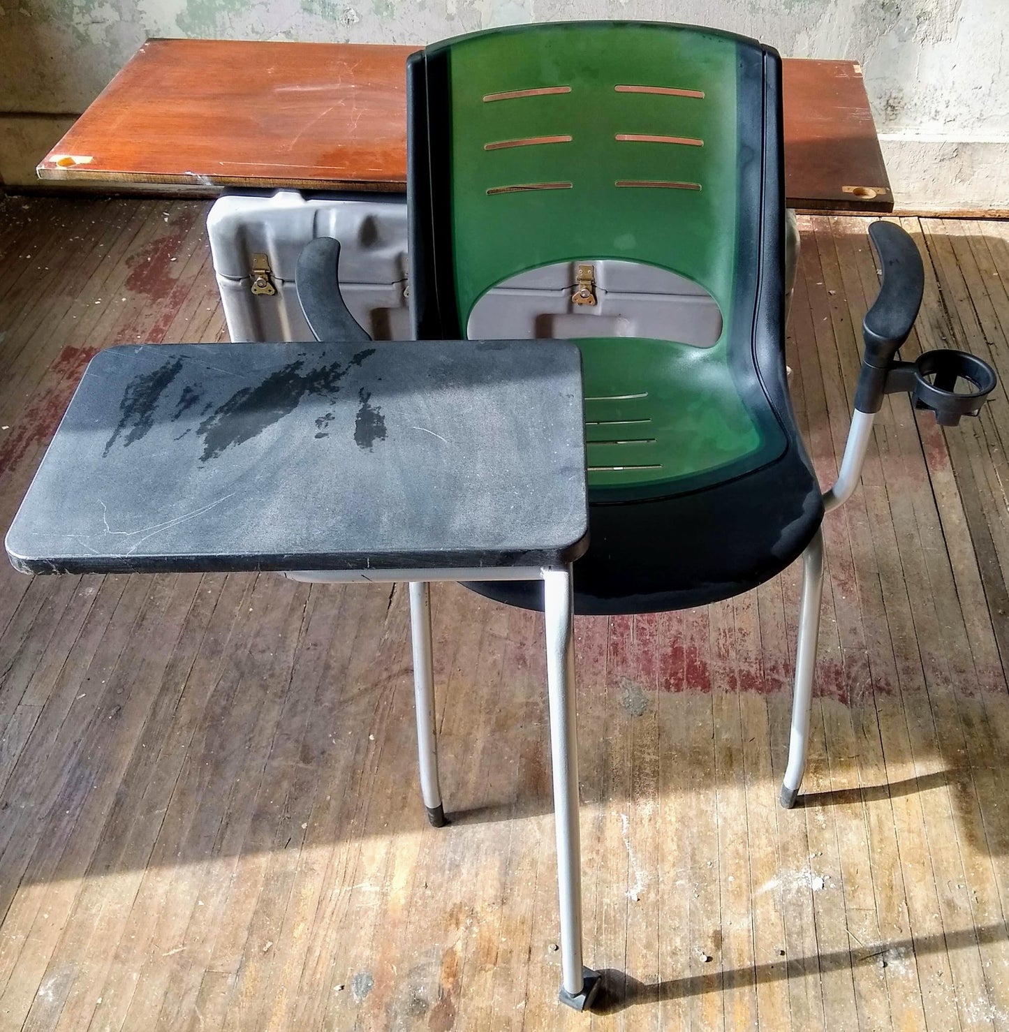 LOT 10 VECTA STEELCASE COALESSE X-STACK GREEN CHAIRS TABLET CUP HOLDER FREE SHIP