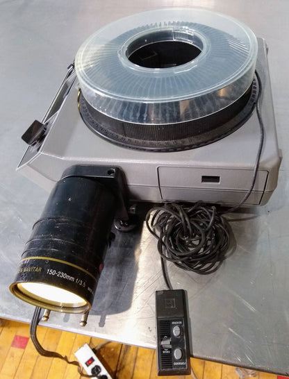 KODAK EKTAGRAPHIC III CAROUSEL SLIDE PROJECTOR TRAY REMOTE FREESHIP WATCH VIDEO