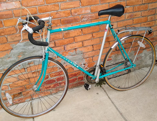VINTAGE 1980's SIGNET CENTURION BICYCLE - Tires are Flat - FREE SHIPPING