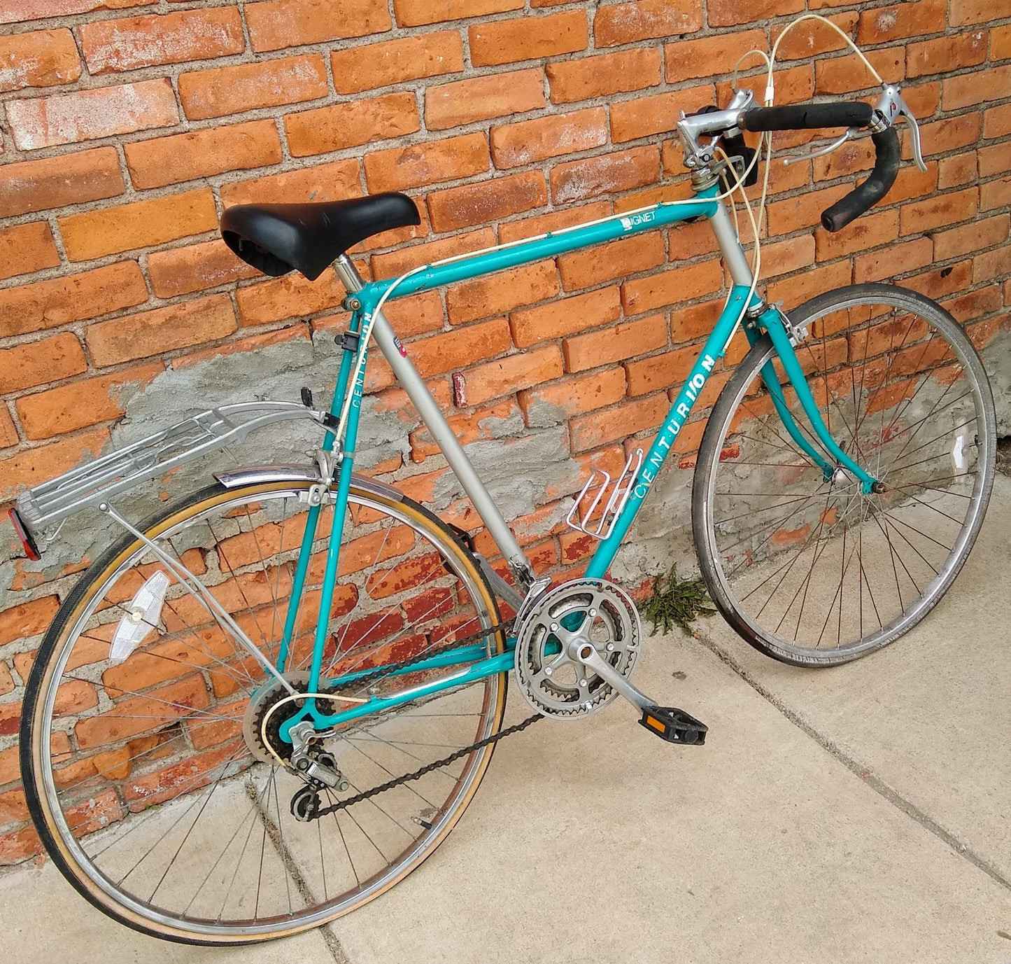 VINTAGE 1980's SIGNET CENTURION BICYCLE - Tires are Flat - FREE SHIPPING
