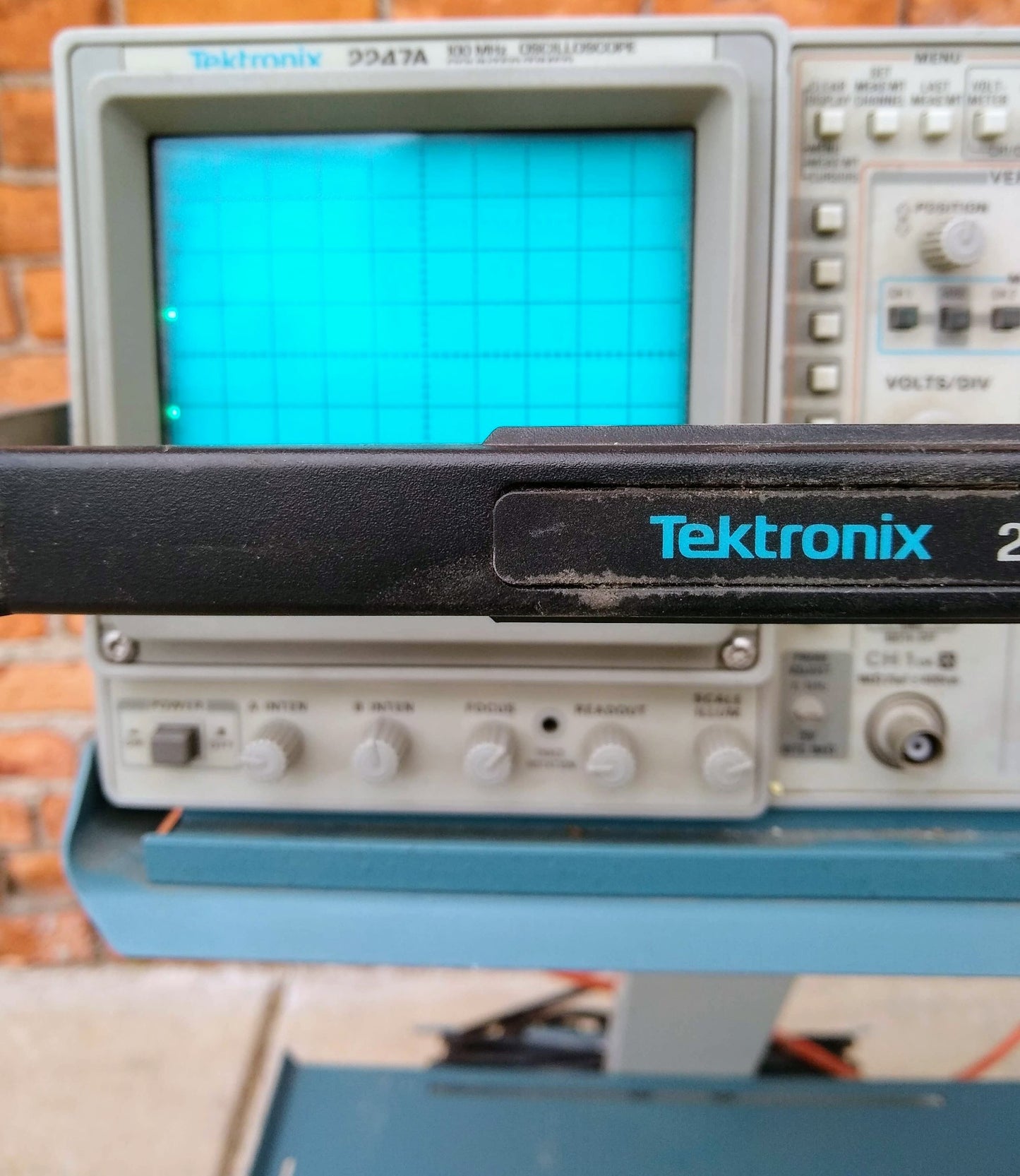 TEKTRONIX 2247A OSCILLOSCOPE MANUAL & K212 PORTABLE INSTRUMENT CART FREESHIPPING