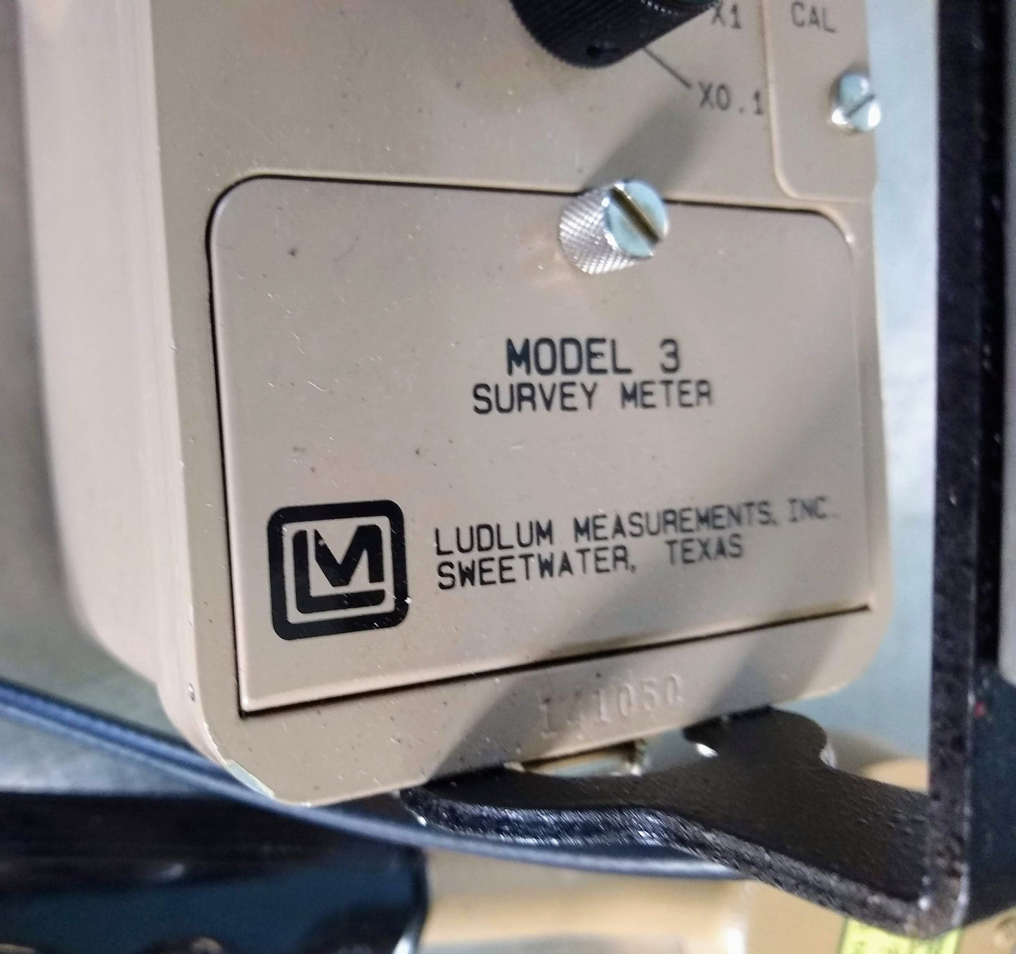 LUDLUM 3 SURVEY METER & 44-9 ALPHA BETA GAMMA RADIATION DETECTOR MANUAL FREESHIP