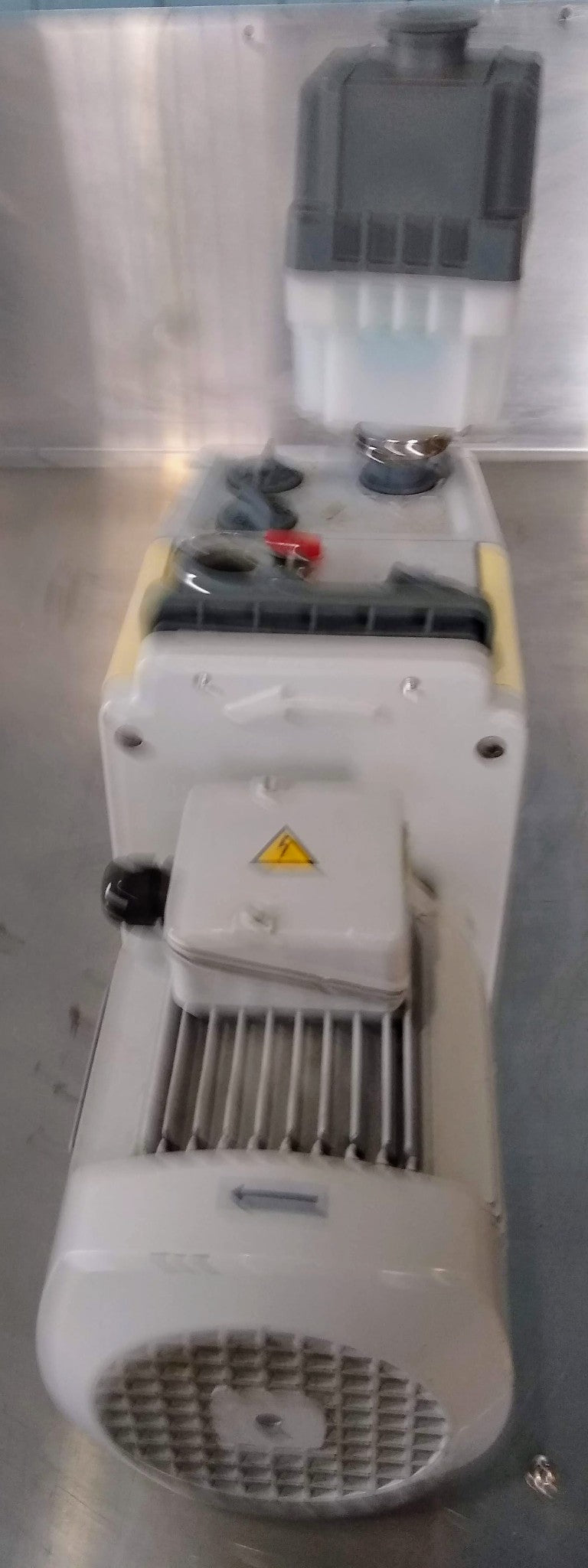 SPECIAL & RARE EDWARDS 3PHASE RV5 ROTARY VANE VACUUM PUMP w/OIL FILTER FREE SHIP