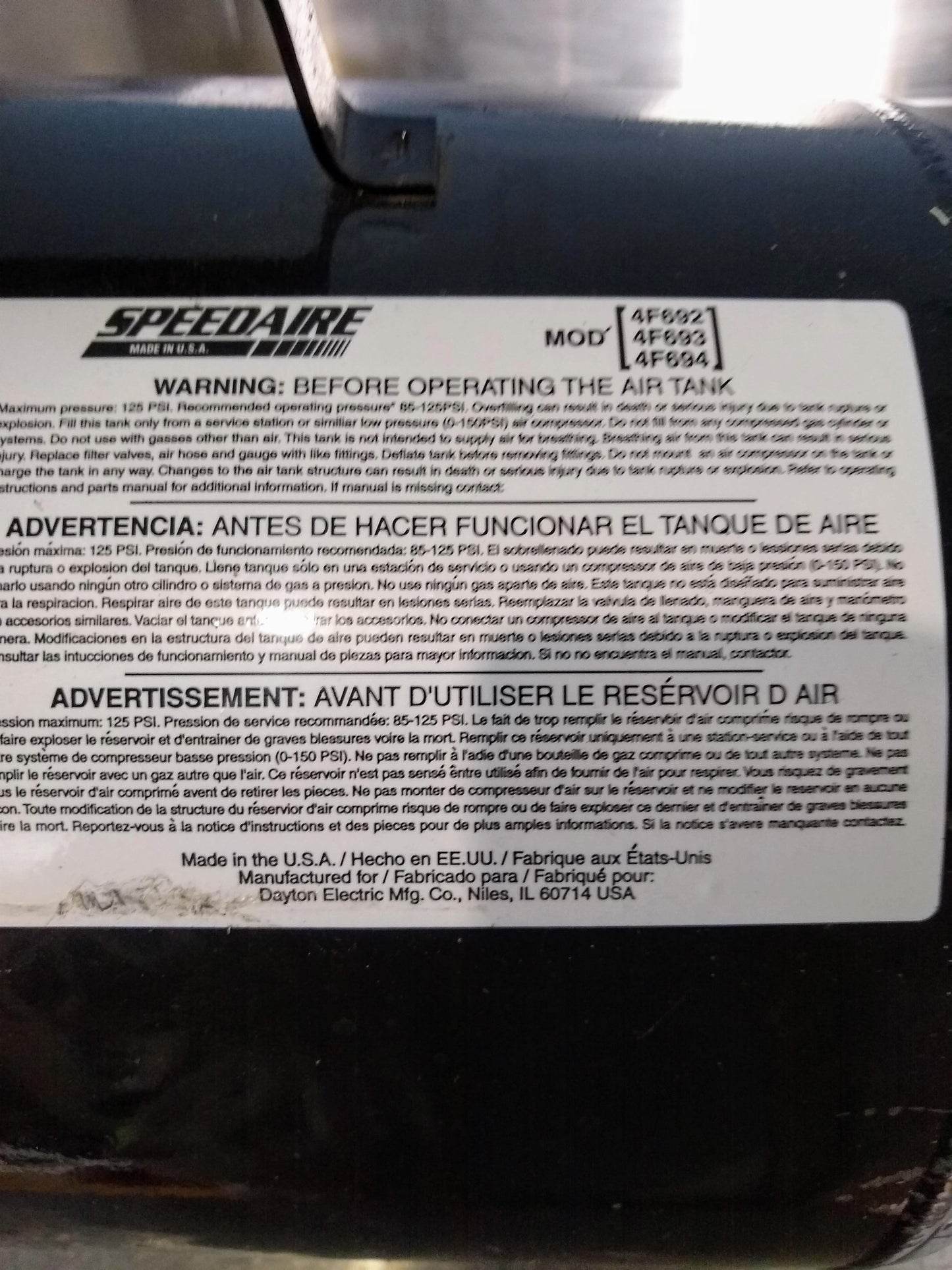 SPEEDAIRE MODEL 4F692 PORTABLE AIR TANK 125 PSI with INSTRUCTIONS FREE SHIPPING