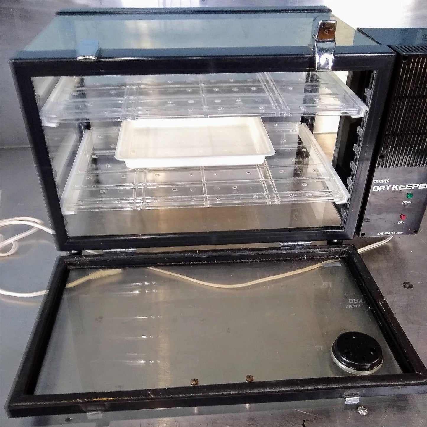 SANPLATEC DRY KEEPER HORIZONTAL AUTO STACKING DESICCATOR CABINET FREE SHIPPING