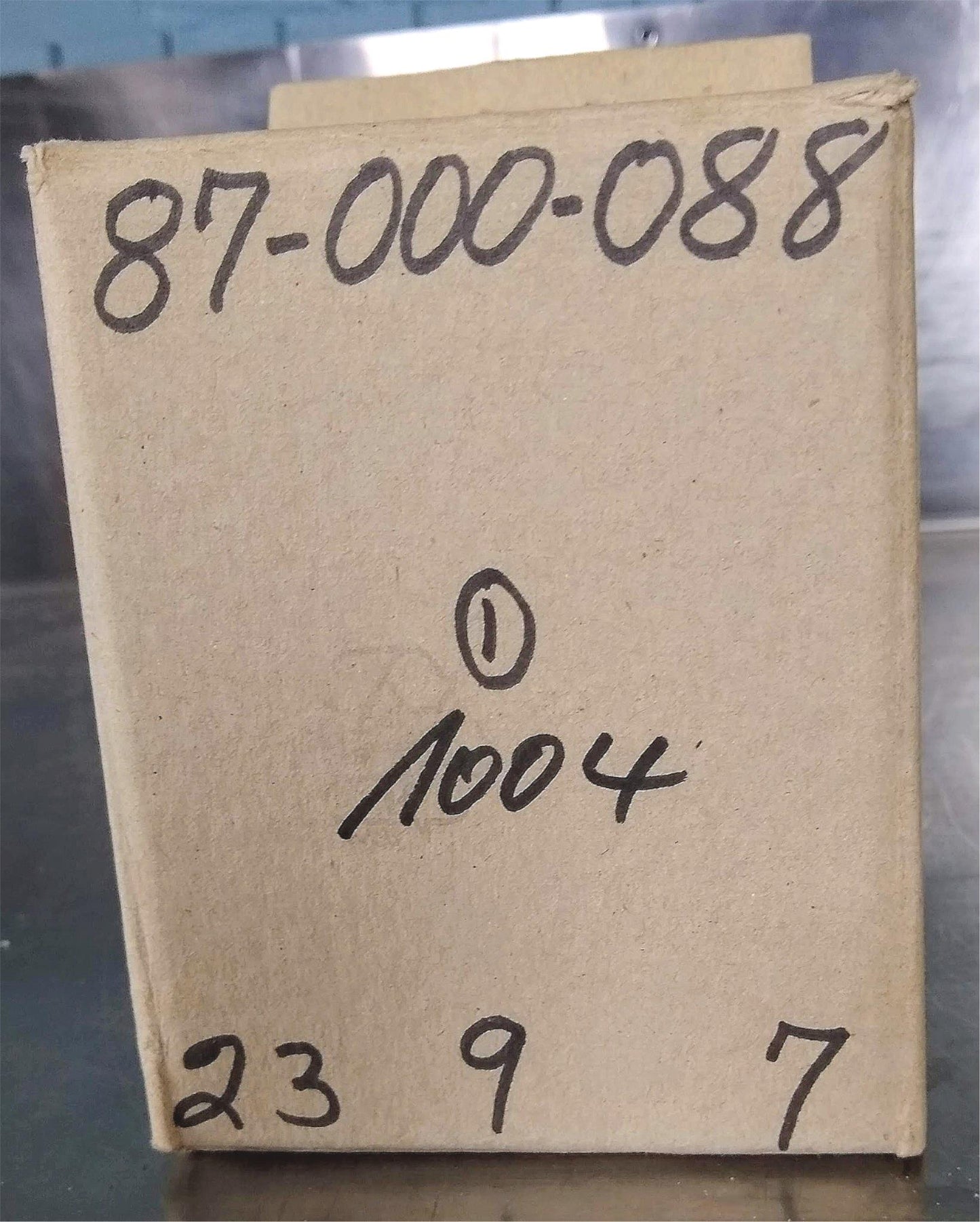 HUBER GONIOMETER HEAD 1004 XYZ SINGLE AXIS RIGAKU X-RAY 90DAYWARRANTY FREE SHIP