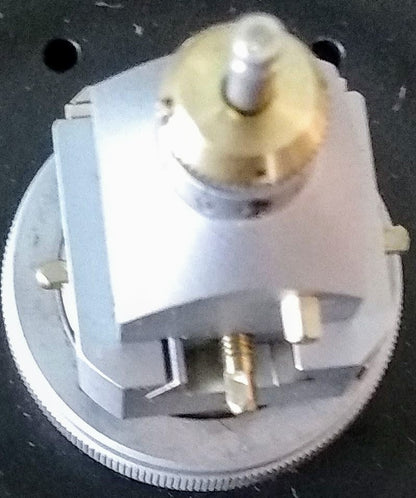 HUBER GONIOMETER HEAD 1004 XYZ SINGLE AXIS RIGAKU X-RAY 90DAYWARRANTY FREE SHIP