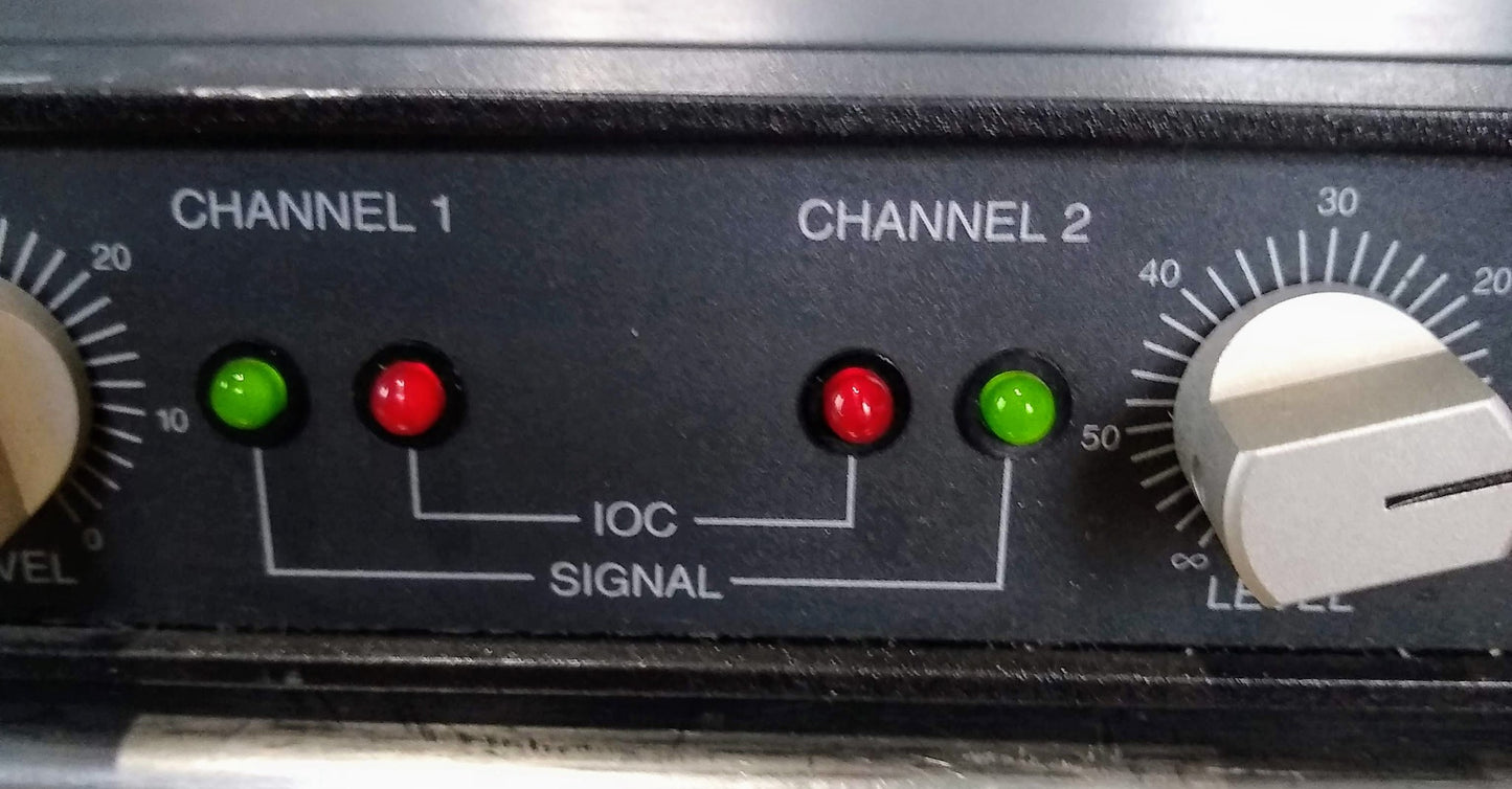 CROWN D75-A STEREO POWER AMPLIFIER 40W PER CHANNEL 8 OHMS  AMPLIFIER  FREE SHIP