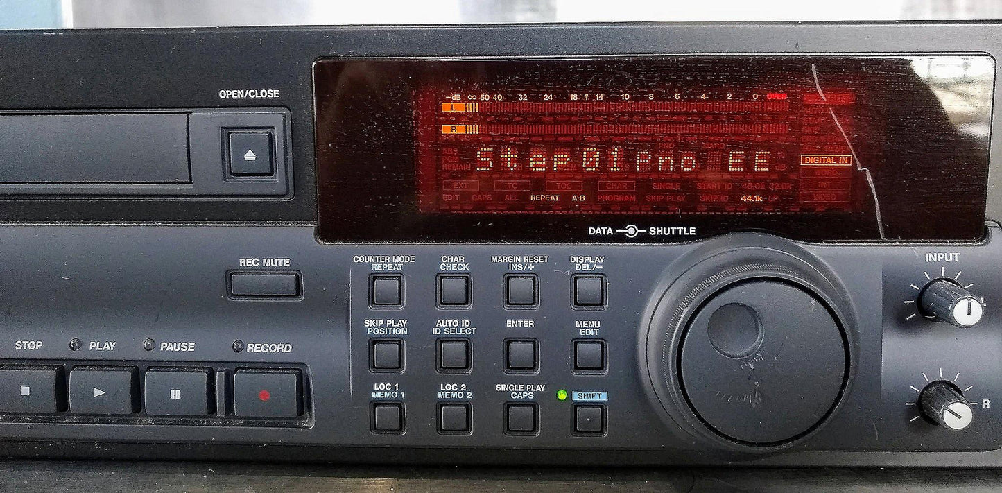 TEAC TASCAM DA-40 DUAL DIGITAL AUDIO TAPE RECORDER DECK WITH MANUAL FREESHIP