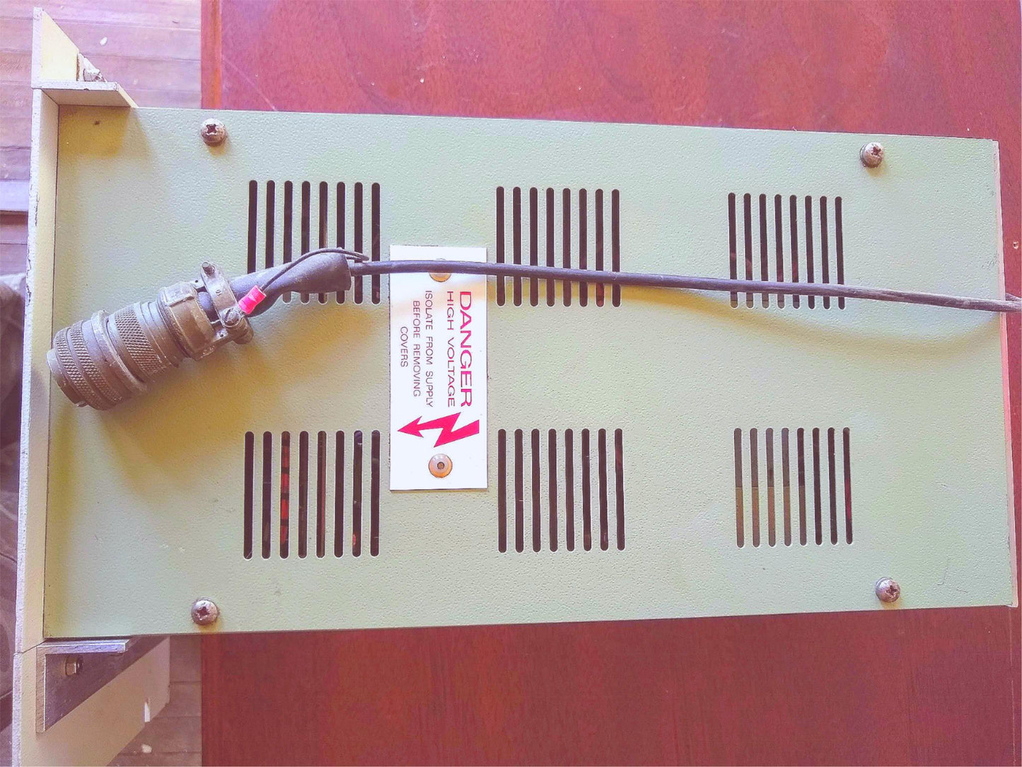 VG ELECTRONICS VPS60 ION PUMP SUPPLY 8000VOLTS HIGH VOLTAGE DC POWER mbar/Amp/kV