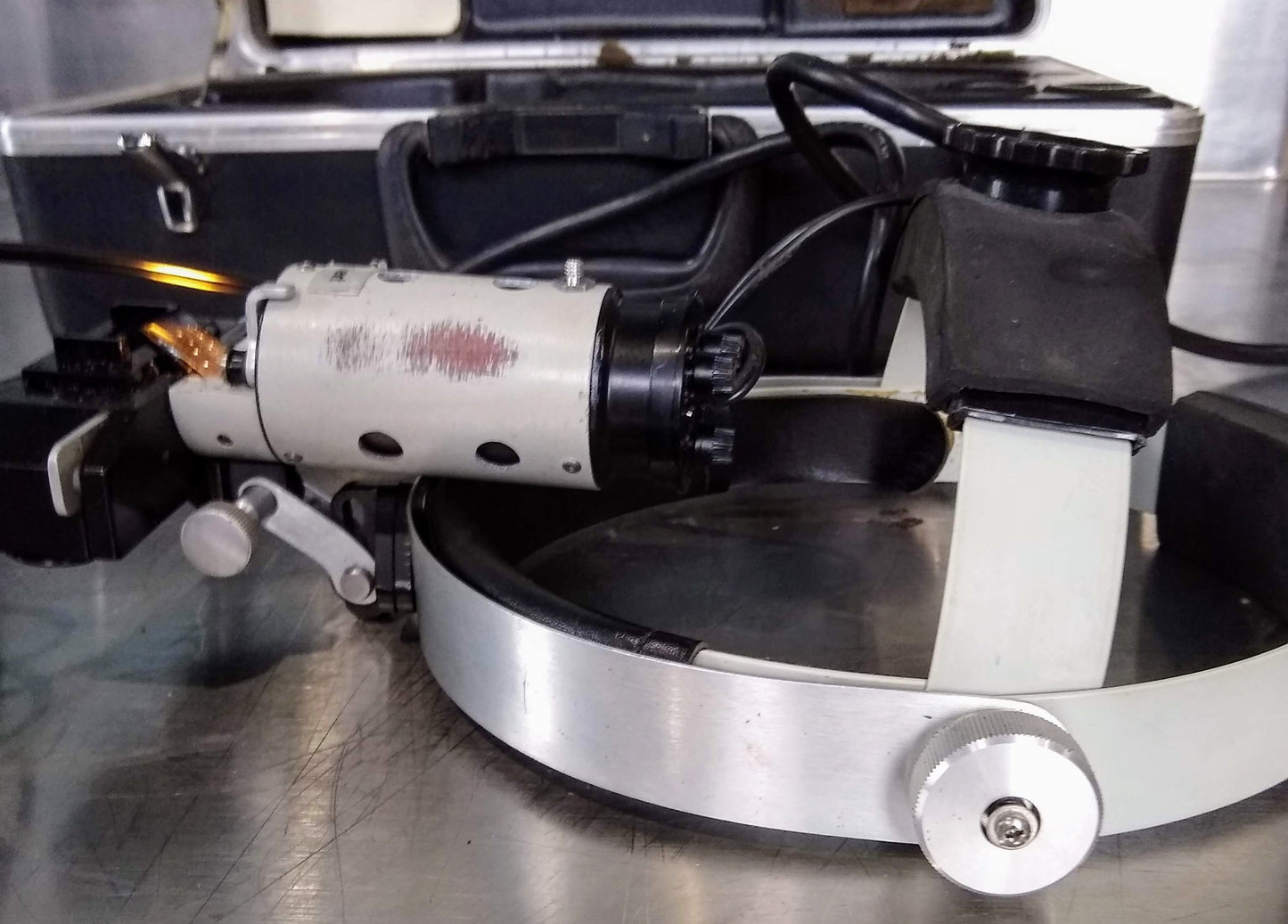 REICHERT JUNG 11455 SURGICAL DENTAL EXAMINER DOCTOR MEDICAL HEADLIGHT FREE SHIP