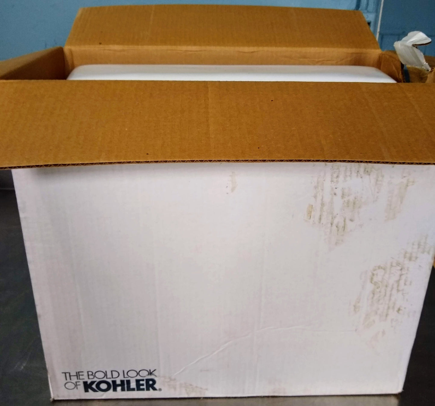 KOHLER 20" x 18" WALL MOUNT COMMERCIAL SINK withHOT & COLD FAUCET HOLES FREESHIP