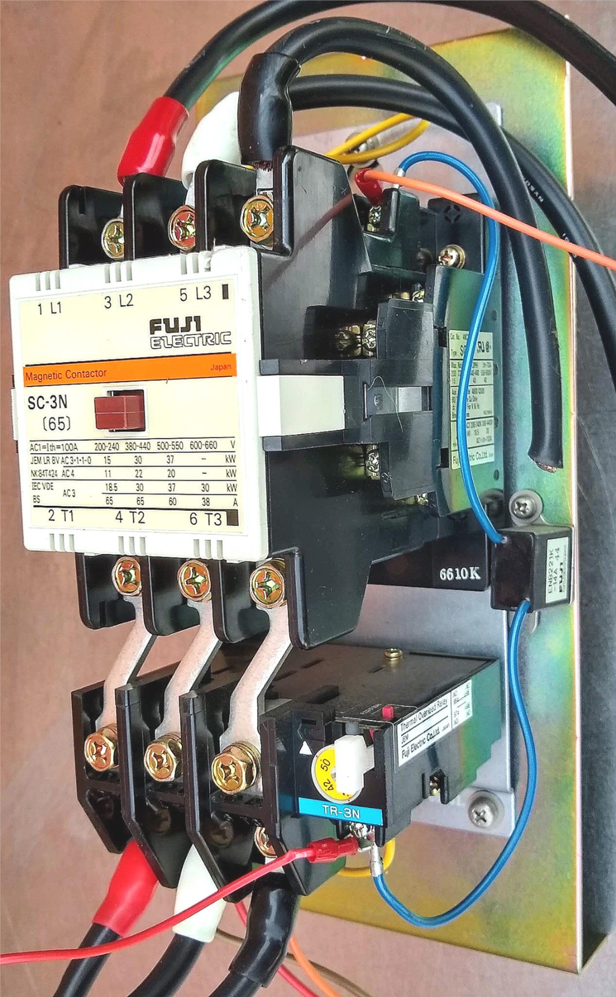 FUJI ELECTRIC SC-3N MAGNETIC CONTACTOR & STARTER FREE SHIPPING