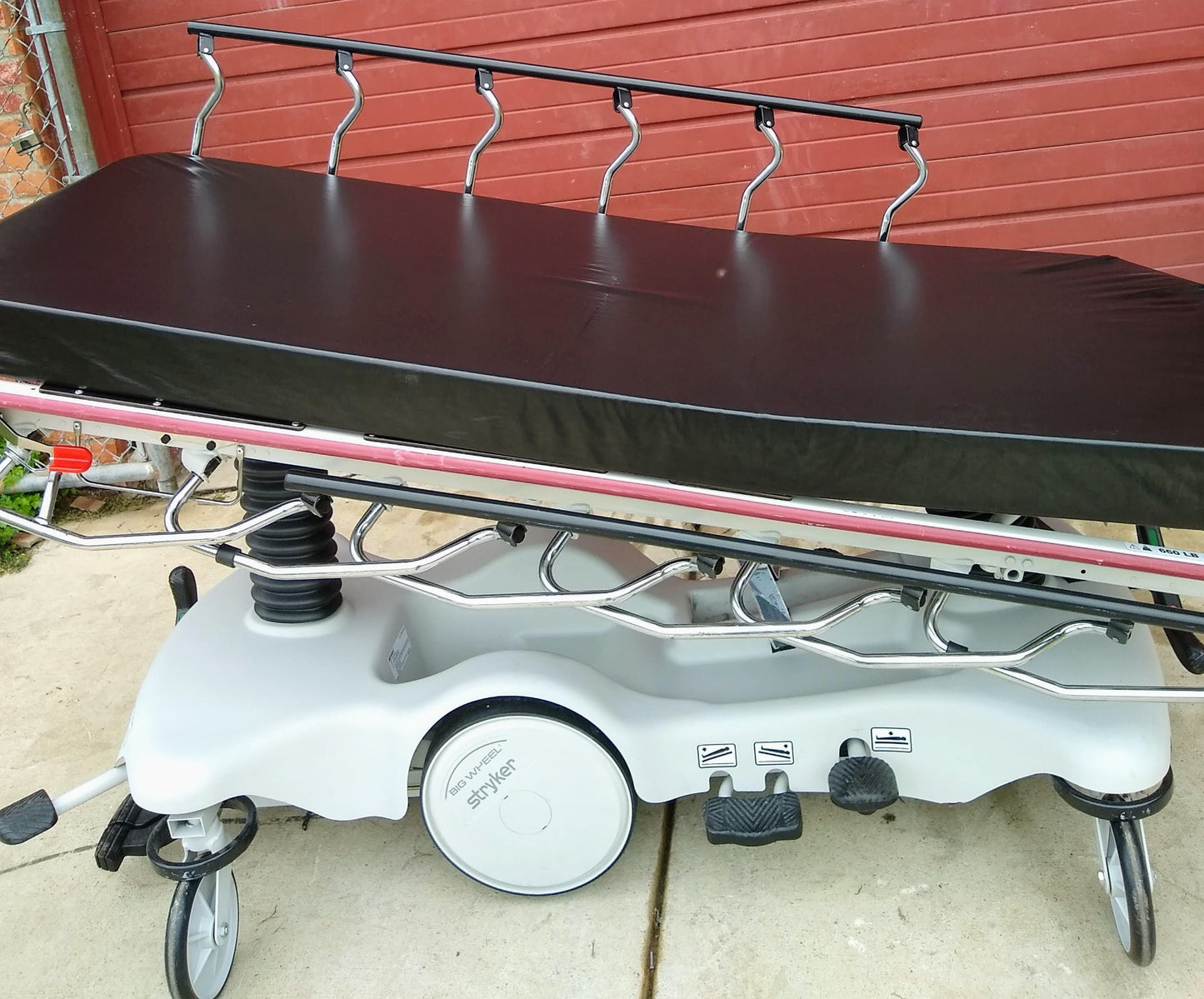 STRYKER 660 BIG WHEEL & PAD HOSPITAL EMERGENCY GURNEY BED STRETCHER FREE SHIP