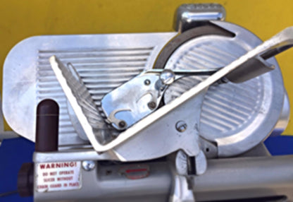 GLOBE MODEL 720 AUTOMATIC FEED AUTO SLICER COMMERCIAL DELI 1 PHASE FREE SHIPPING