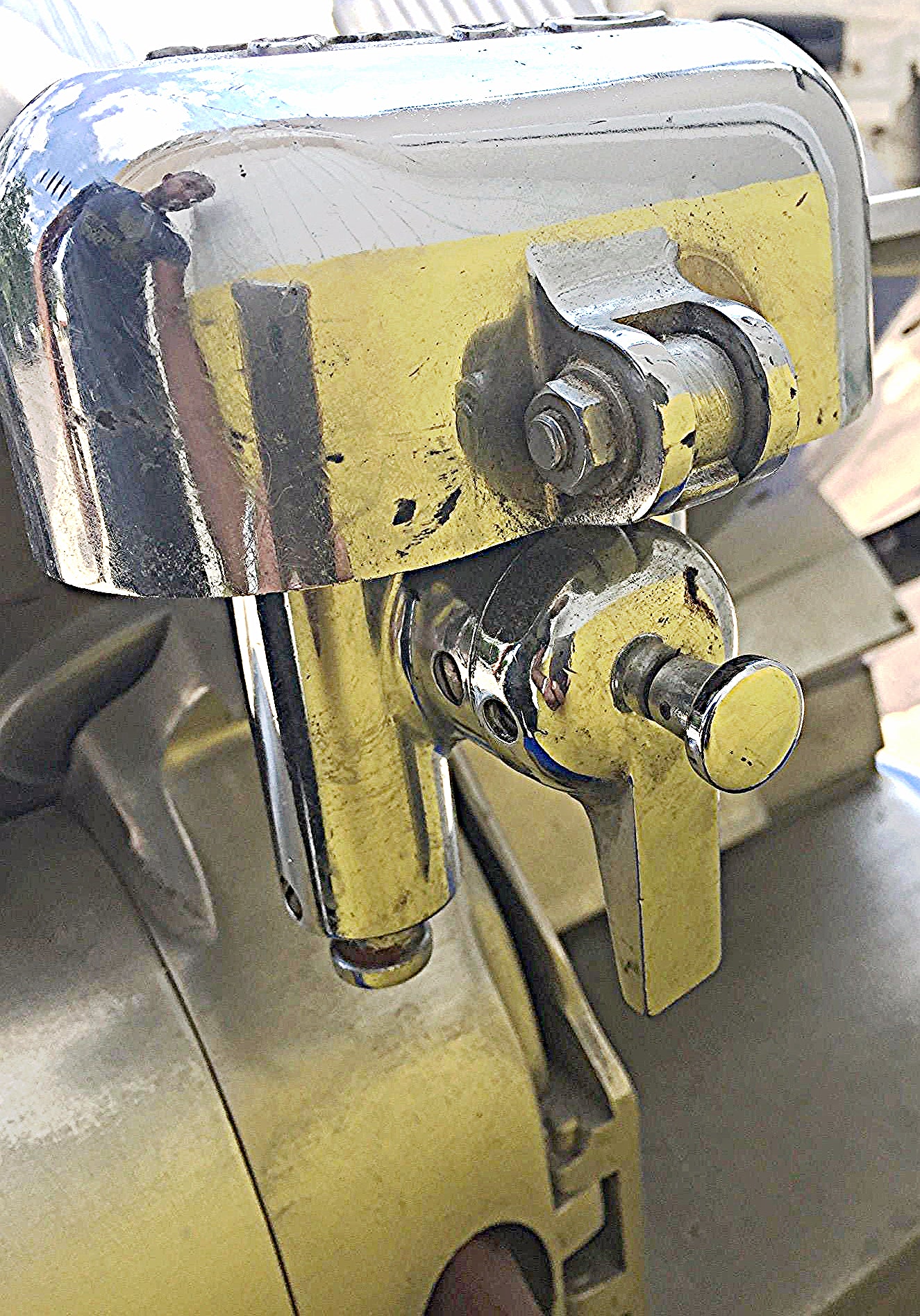 GLOBE MODEL 720 AUTOMATIC FEED AUTO SLICER COMMERCIAL DELI 1 PHASE