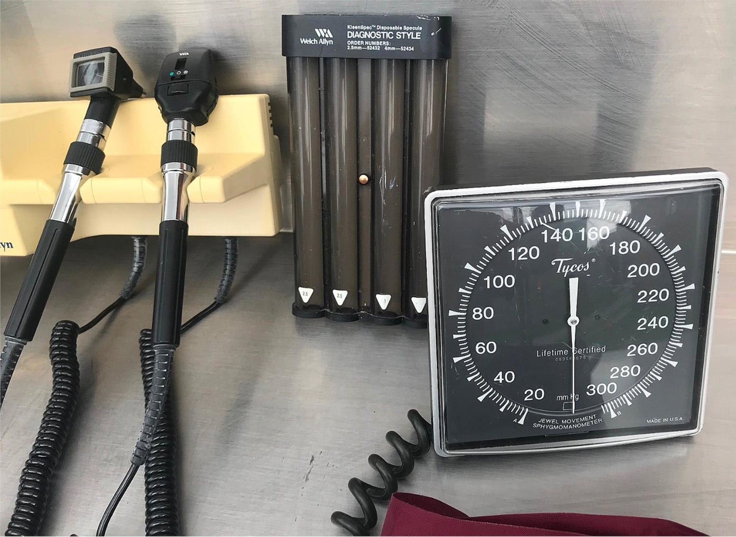WELCH ALLYN 767 SERIES OTOSCOPE OPHTHALMOSCOPE BLOOD PRESSURE CUFF FREE SHIPPING