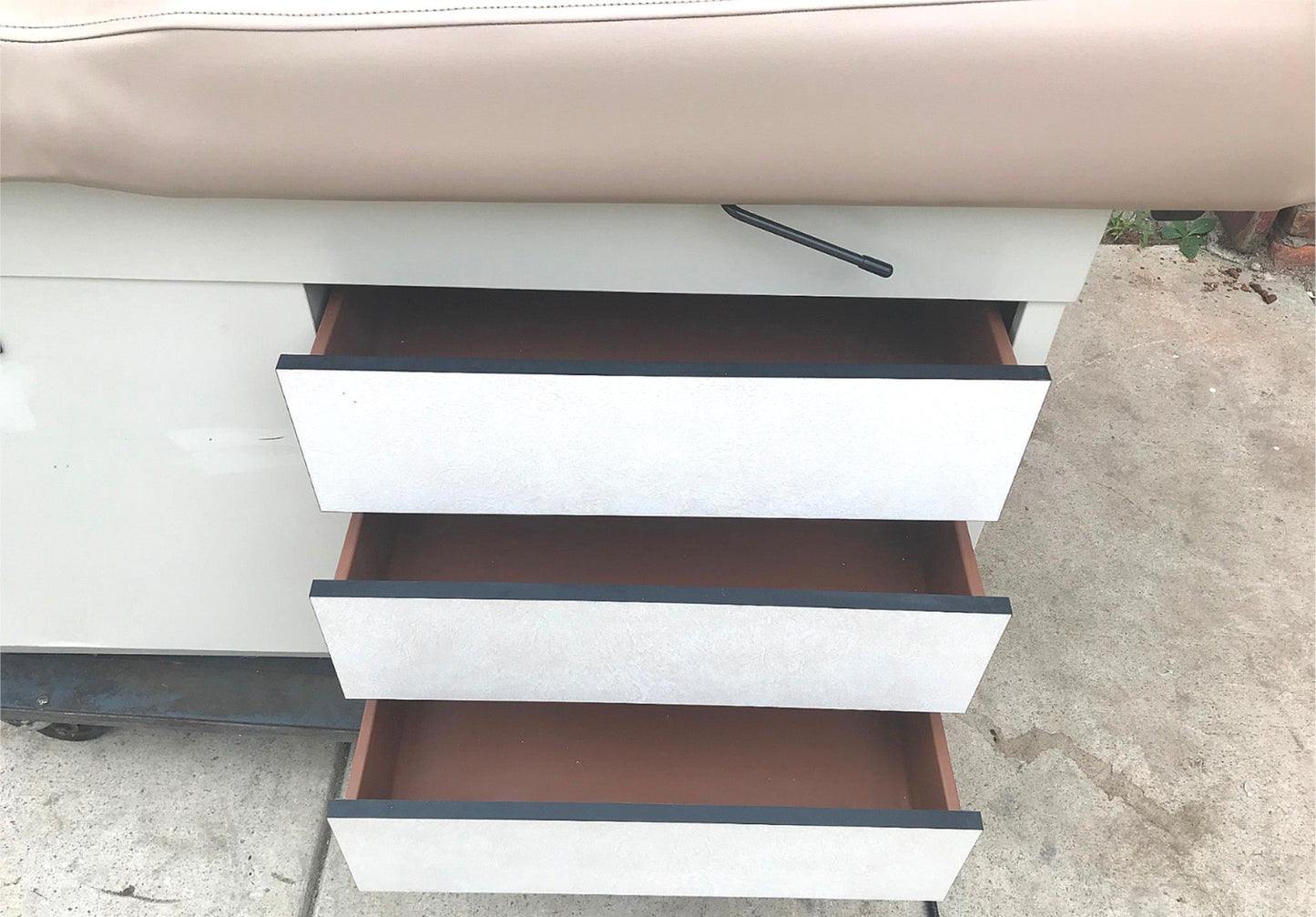 HAMILTON E SERIES PATIENT MEDICAL EXAM TABLE GYNECOLOGY OB GYN FREE SHIP