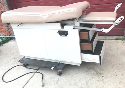 HAMILTON E SERIES PATIENT MEDICAL EXAM TABLE GYNECOLOGY OB GYN FREE SHIP