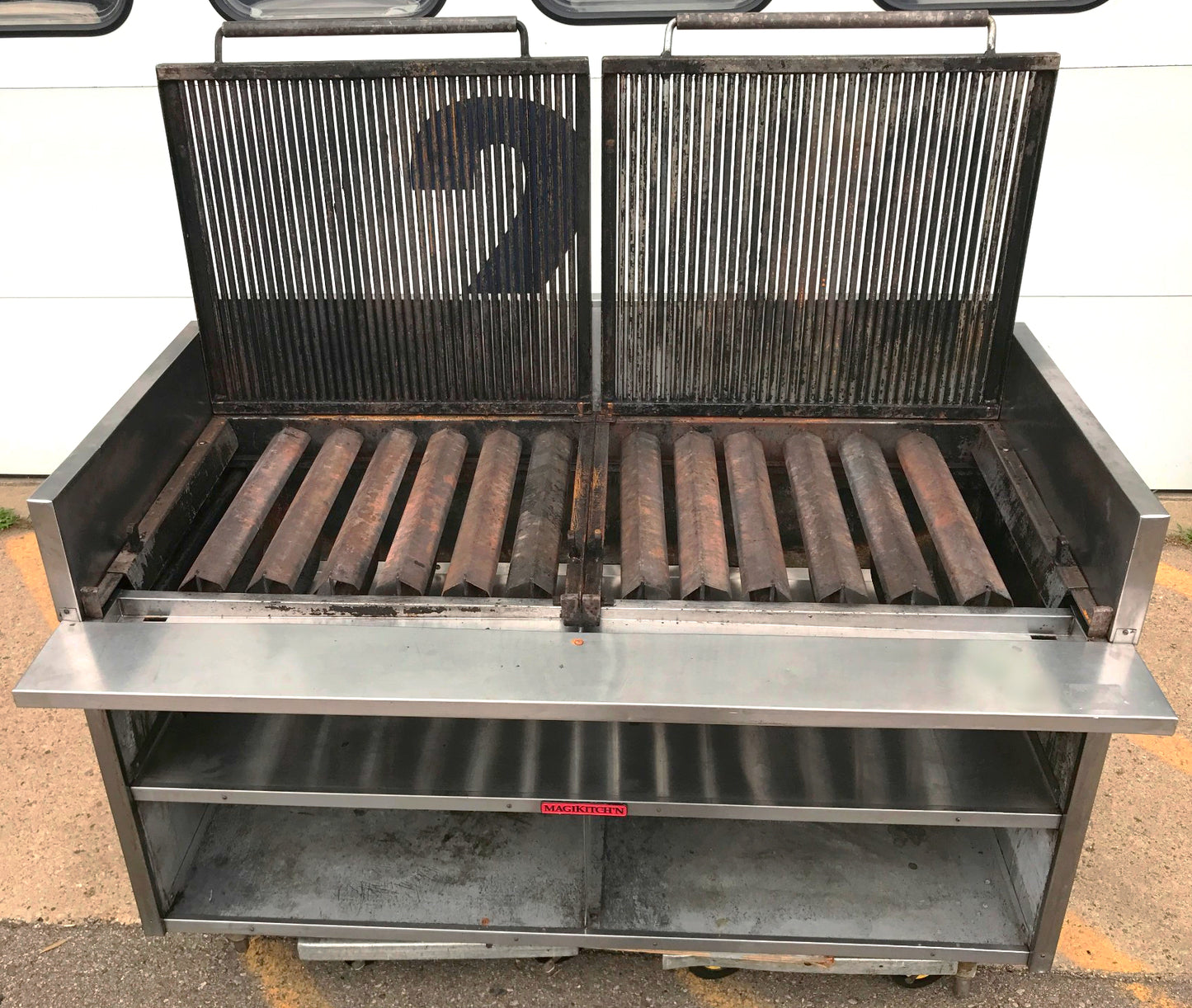 NATURAL GAS MAGIKITCH'N 60" FMRMB60 RADIANT CHARBROILER GRILL RESTAURANT FREESHI