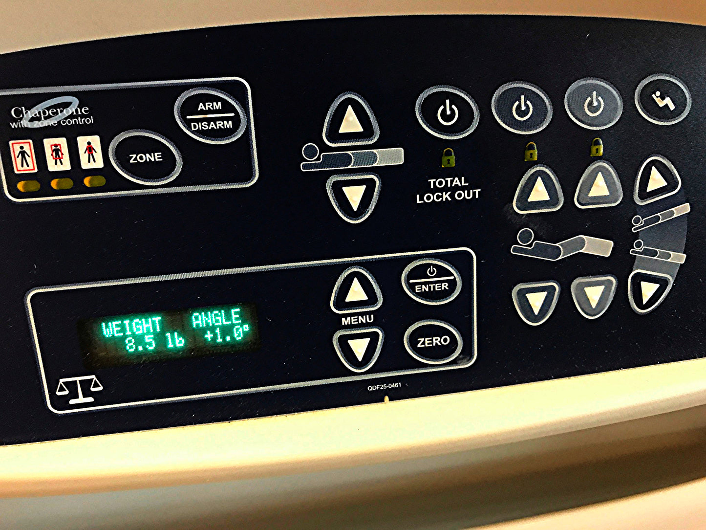 NEW STRYKER GOBED II ELECTRIC PATIENT CLINIC SURGICAL HOSPITAL BED MATTRESS FREE