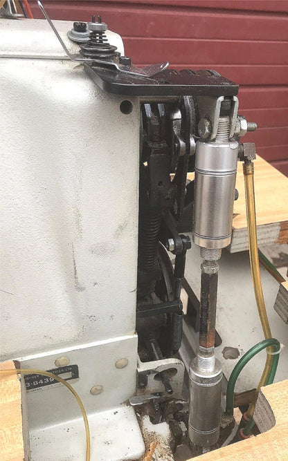 BROTHER LK3-B439 INDUSTRIAL SEWING MACHINE FOR PARTS FREESHIP