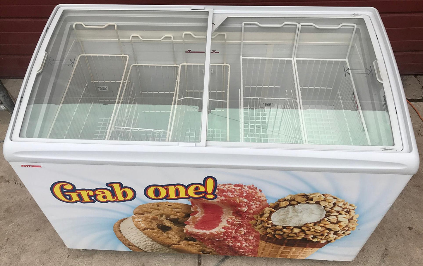 AHT RIO S125 GLASS DOOR ICE CREAM DISPLAY MERCHANDISER FREEZER 100%TESTFREESHIP