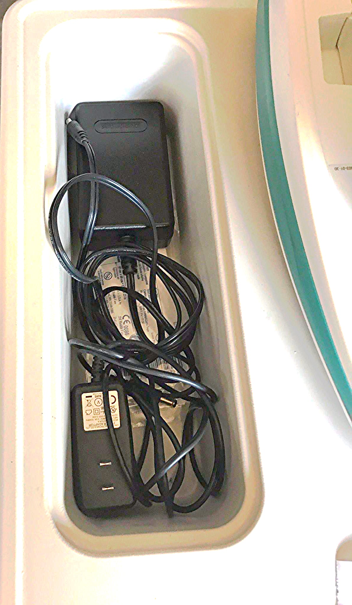 VERATHON BVI9400 BLADDER VOLUME SCAN 3D ULTRASOUND TRANSDUCER BATTERY WATCHVIDEO