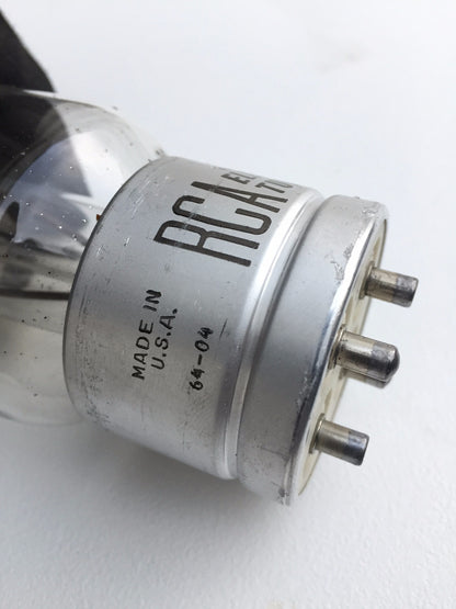 2 MILITARY RCA 872A VAPOR TYPE ELECTRON RADIOTRON VACUUM TUBES & PIN TUBE SOCKET