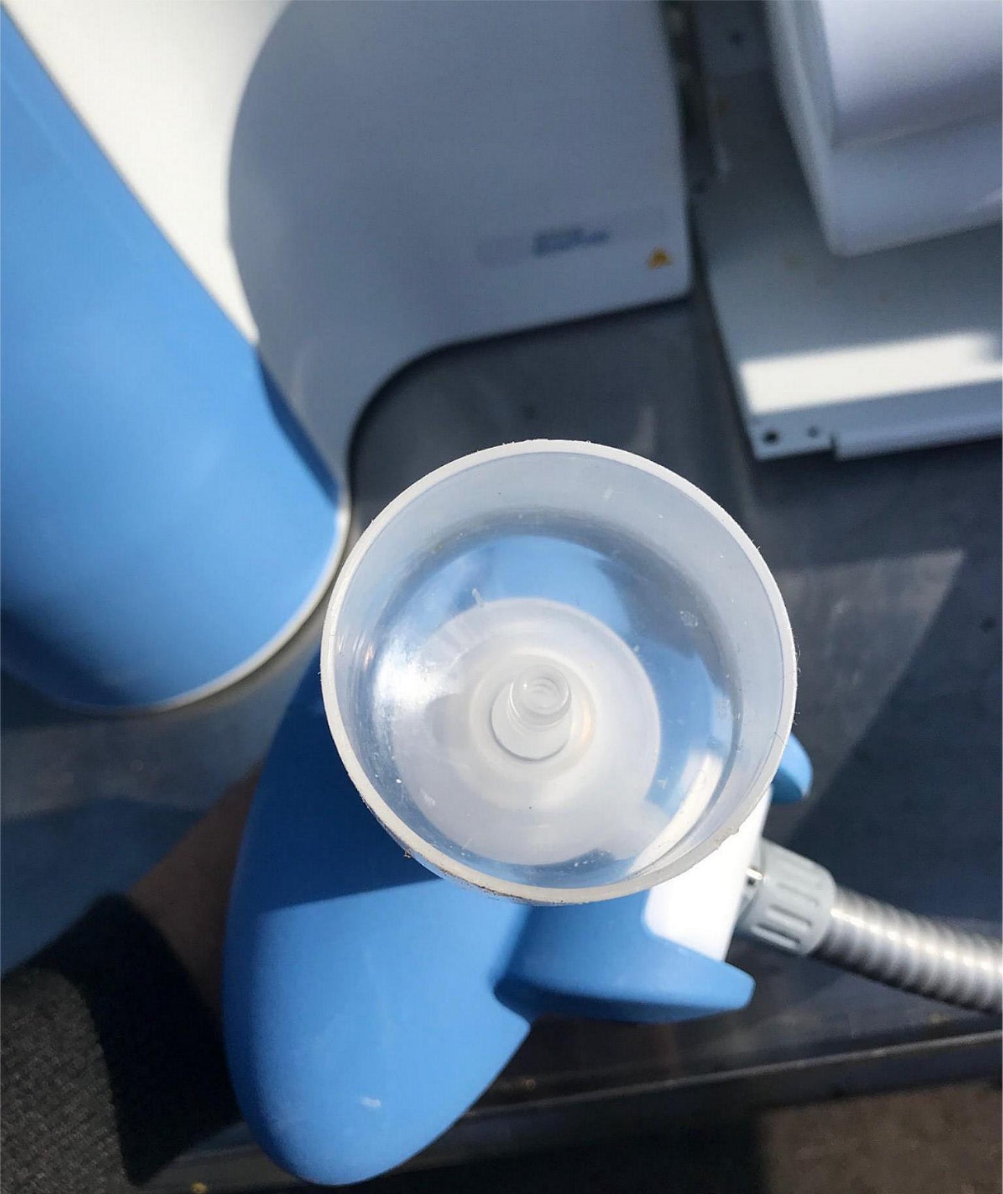 THERMO BARNSTEAD SMART2PURE GenPure xCAD LED UV-TOC/UF PLUS WATER PURIFICATION